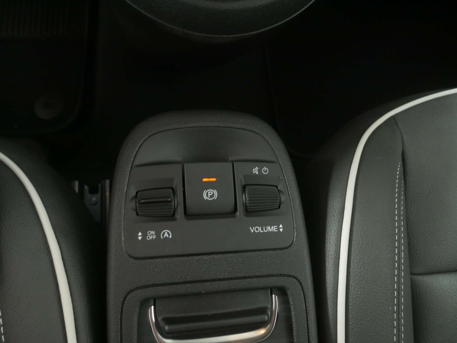 FIAT 500 Hybrid Cabrio, photo 17 sur 17