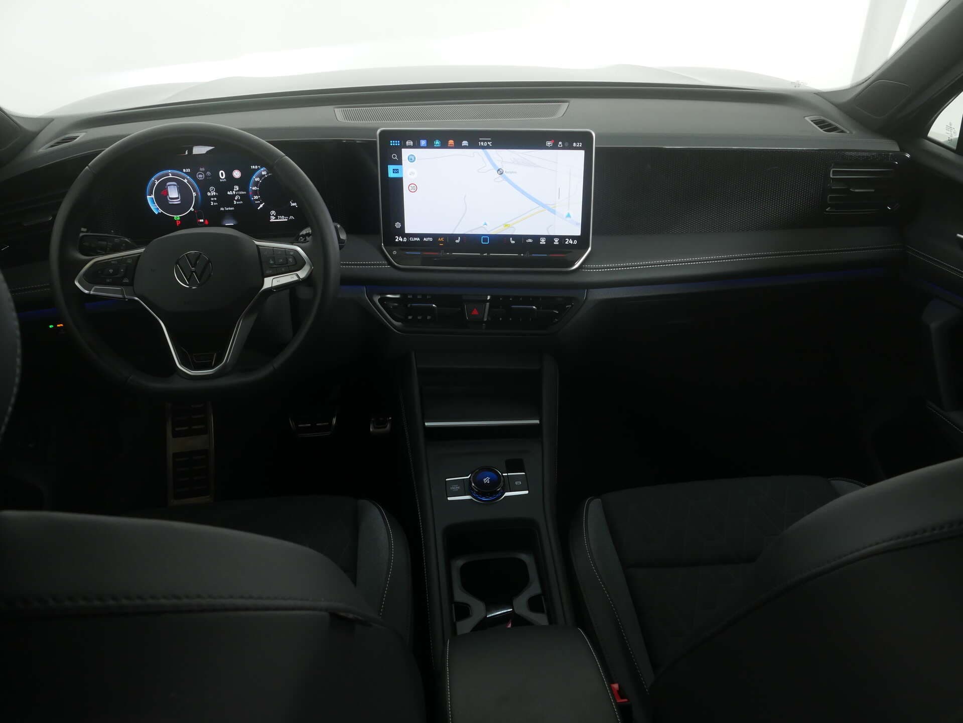 VOLKSWAGEN Tiguan, photo 10 sur 17