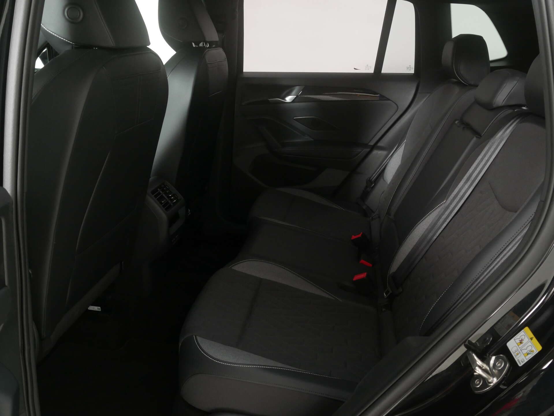 VOLKSWAGEN Tiguan, photo 13 sur 17