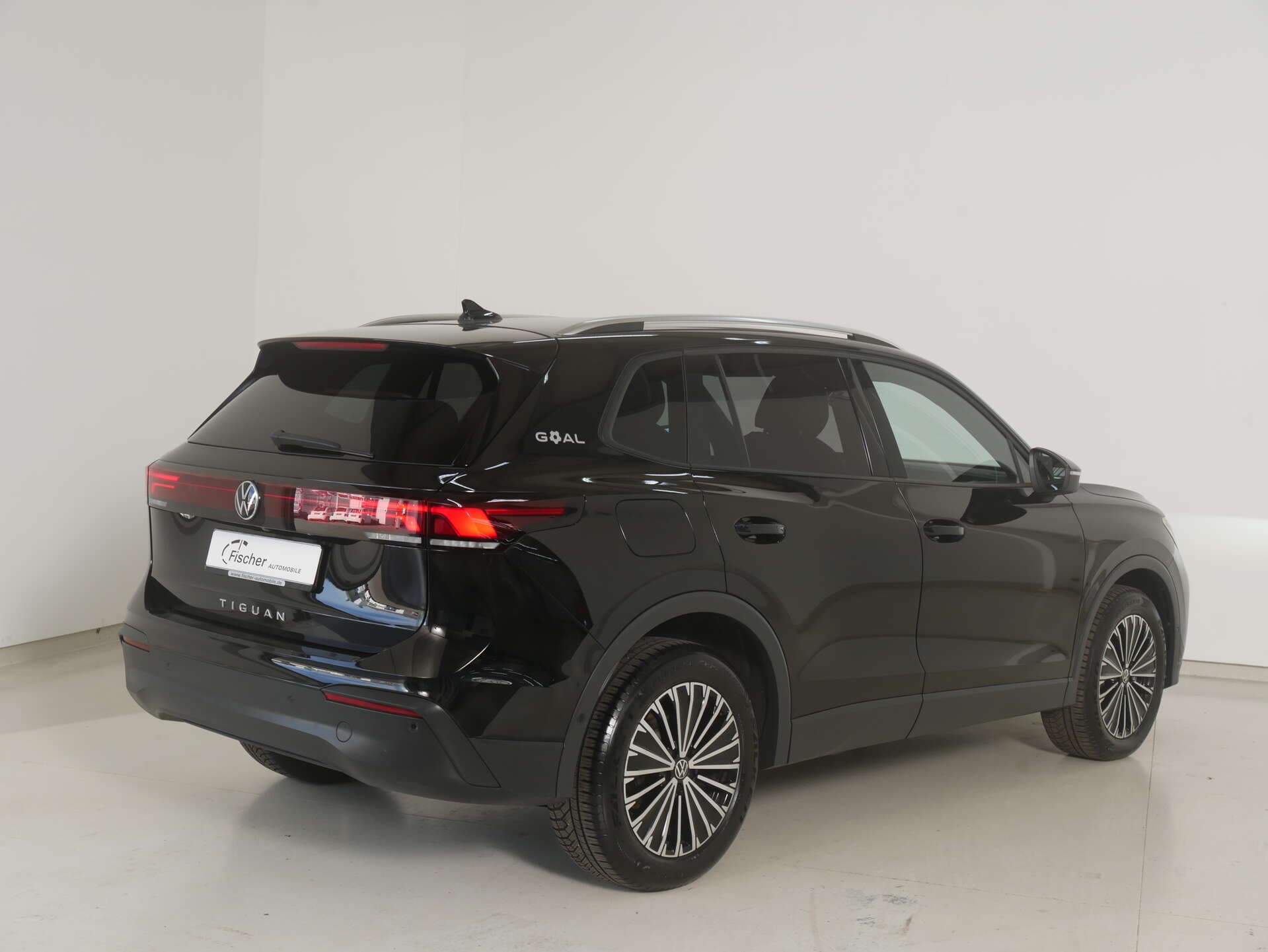 VOLKSWAGEN Tiguan, photo 3 sur 17