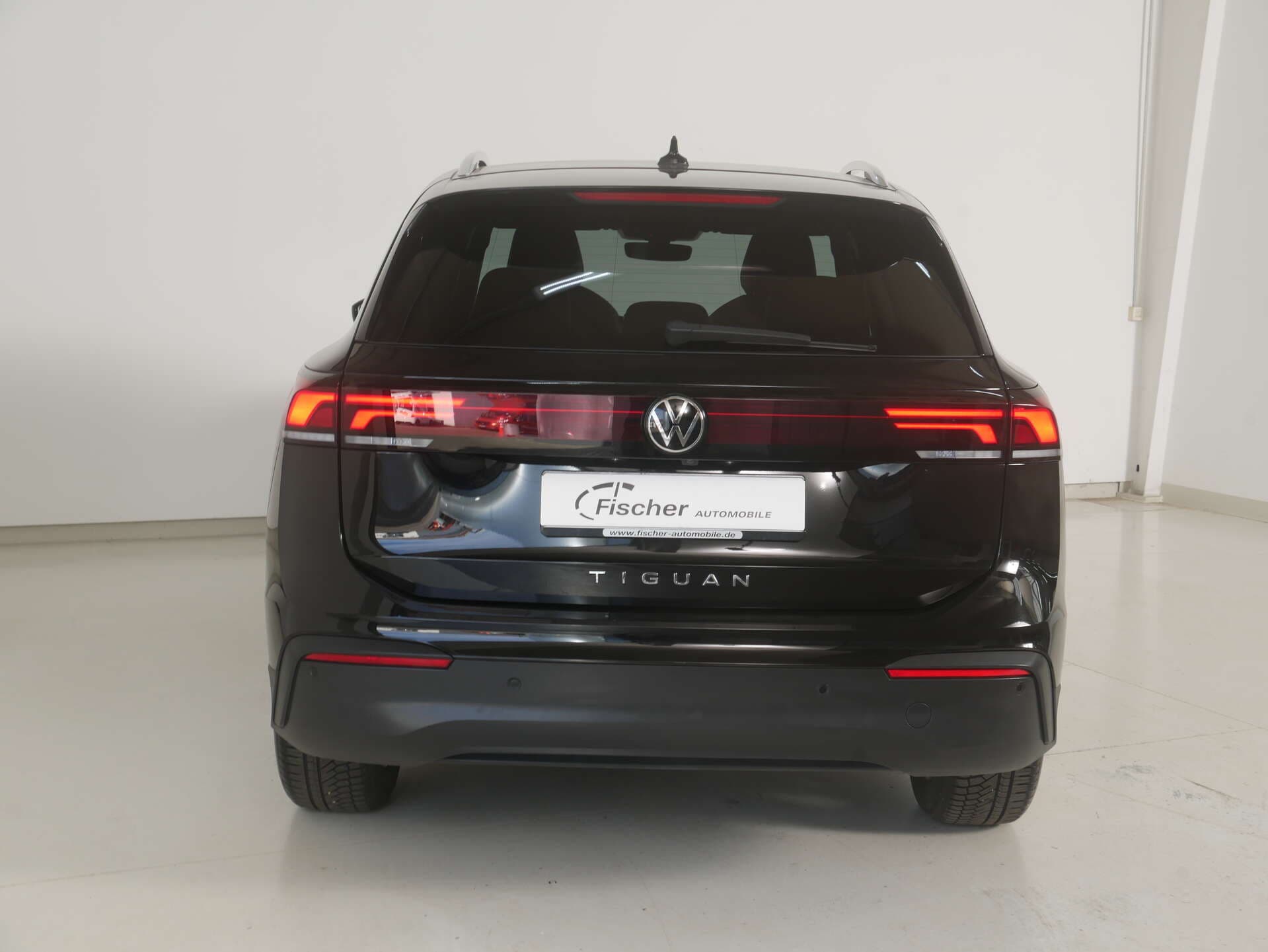 VOLKSWAGEN Tiguan, photo 4 sur 17