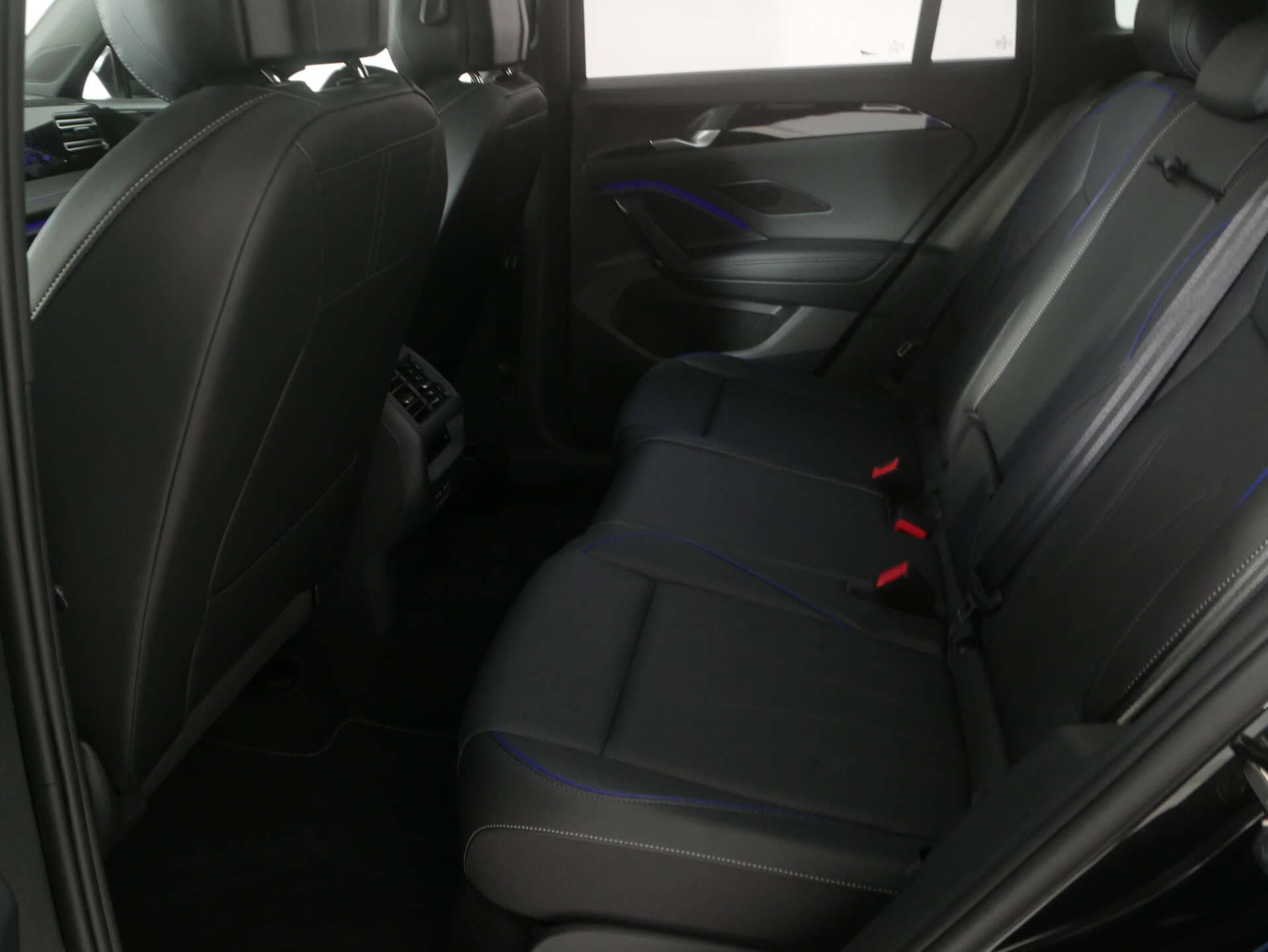 VOLKSWAGEN Tiguan, photo 13 sur 17
