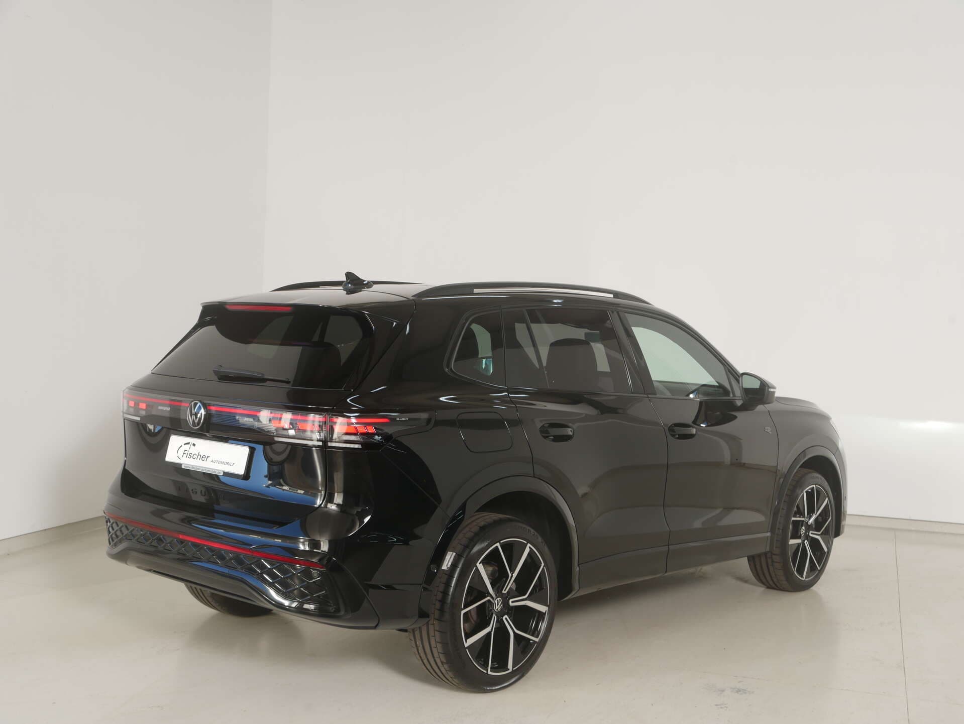 VOLKSWAGEN Tiguan, photo 4 sur 17