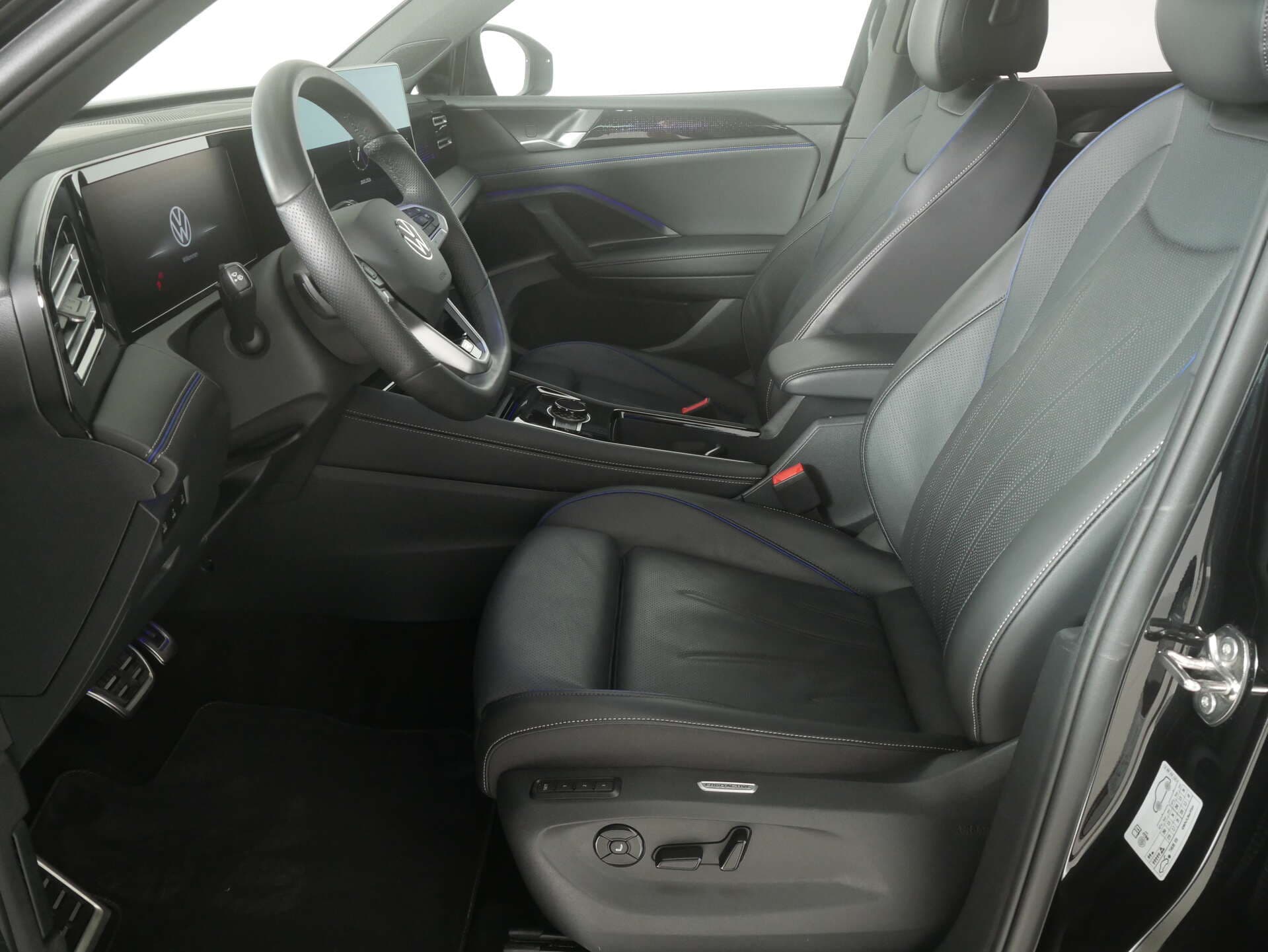 VOLKSWAGEN Tiguan, photo 8 sur 17