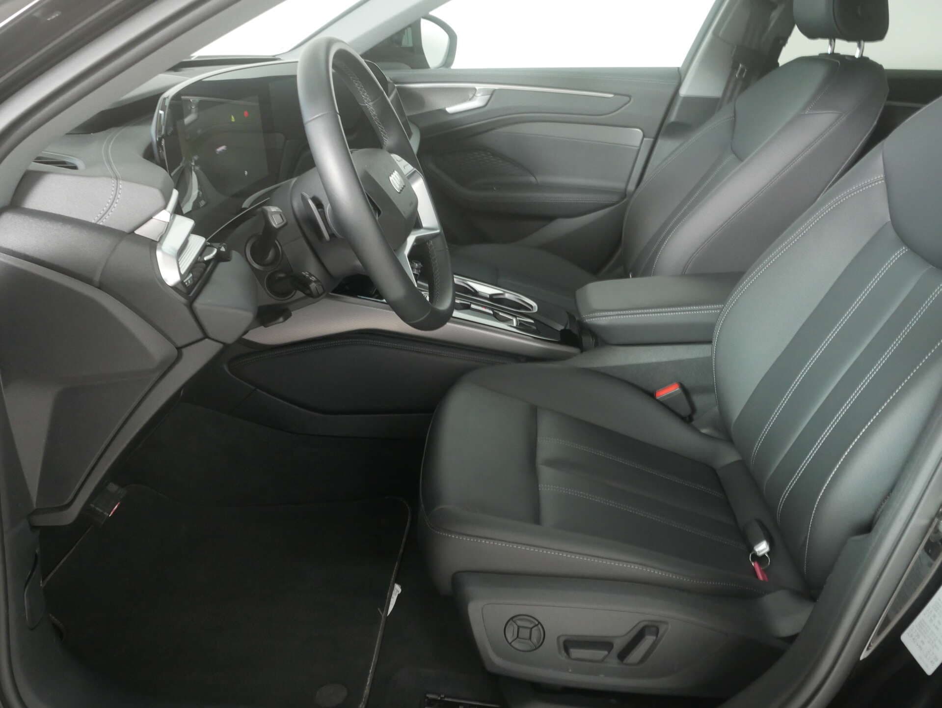 AUDI A6 Avant, photo 9 sur 17