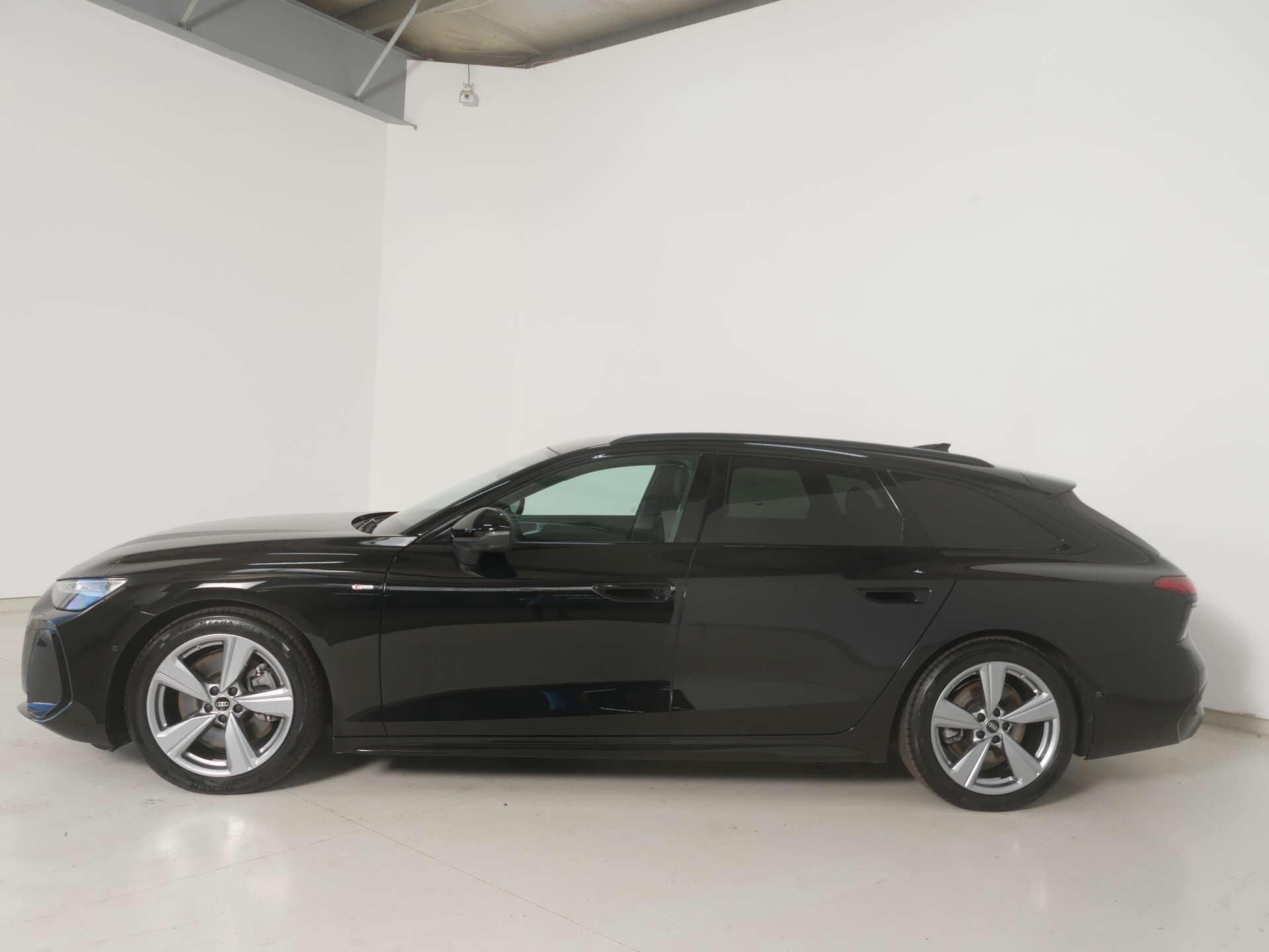AUDI A6 Avant, photo 3 sur 17