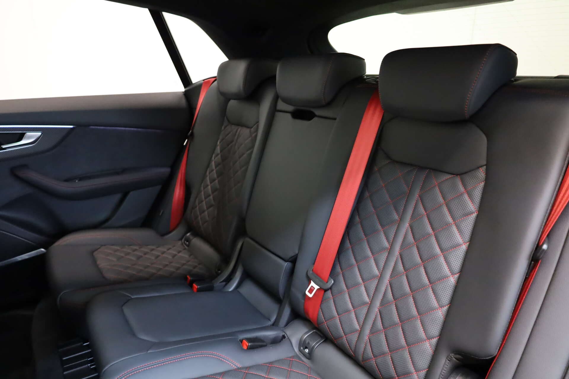 AUDI Q8, photo 10 sur 17