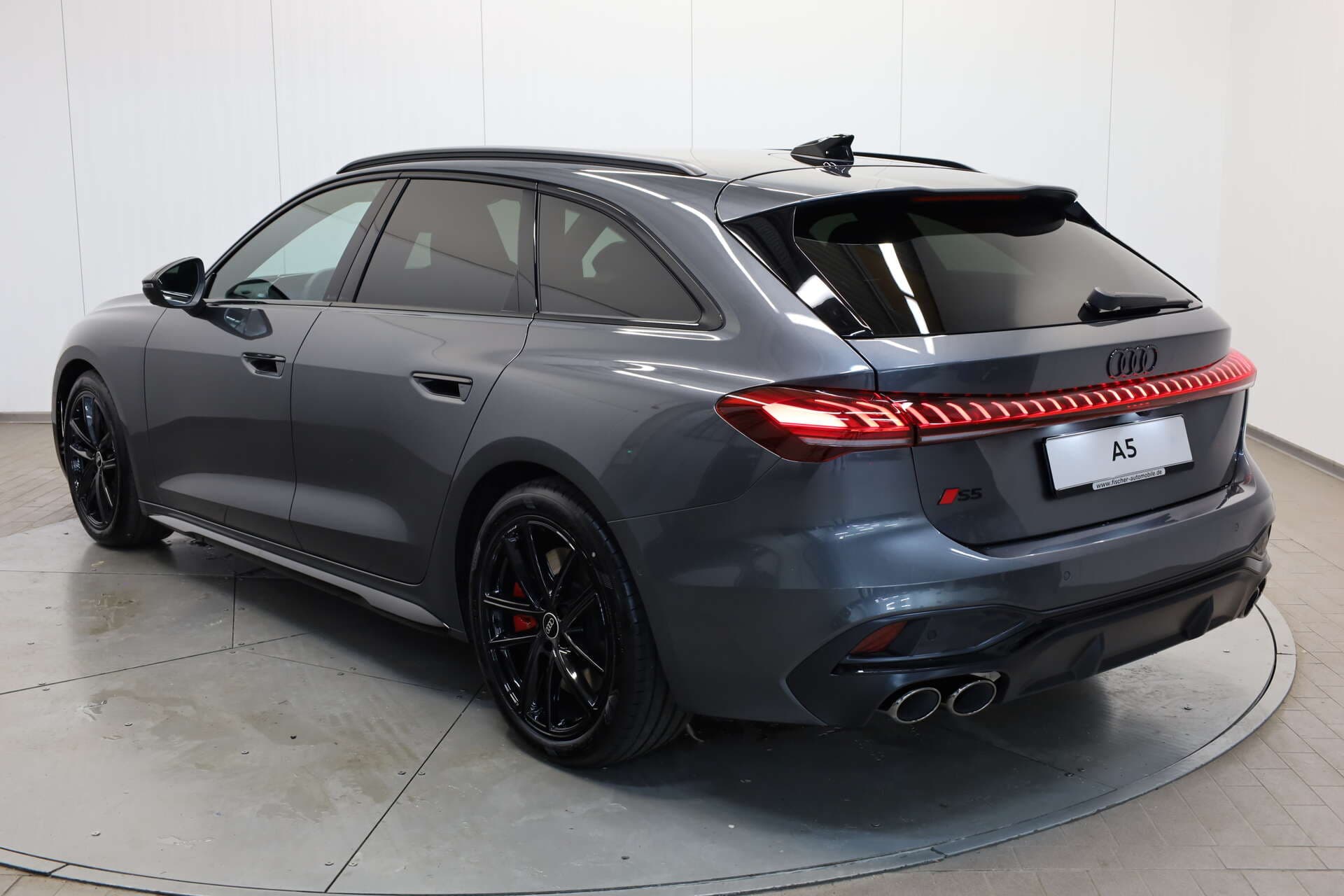 AUDI S5 Avant, photo 2 sur 17