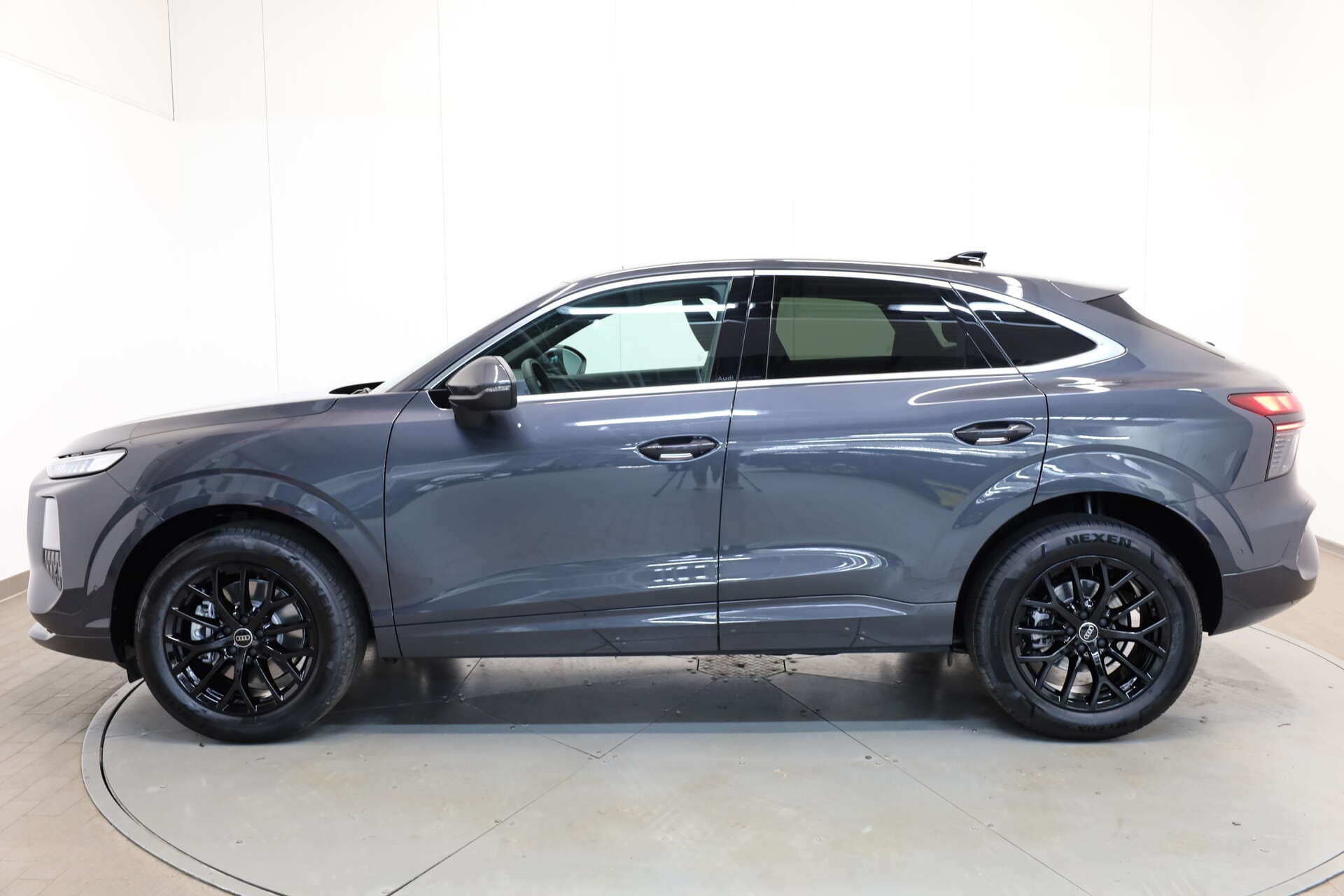 AUDI Q3 Sportback, photo 3 sur 17