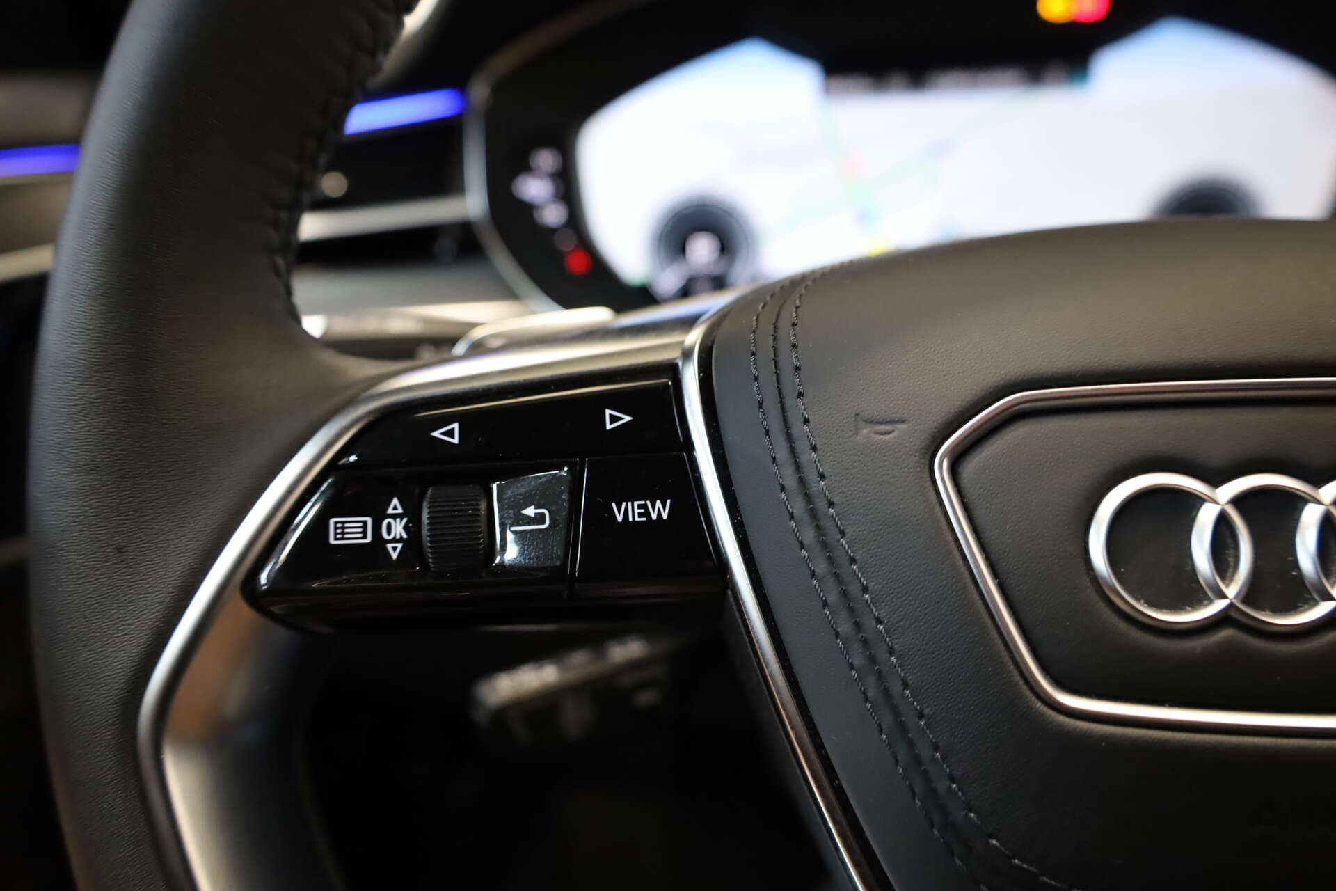 AUDI A8, photo 14 sur 17