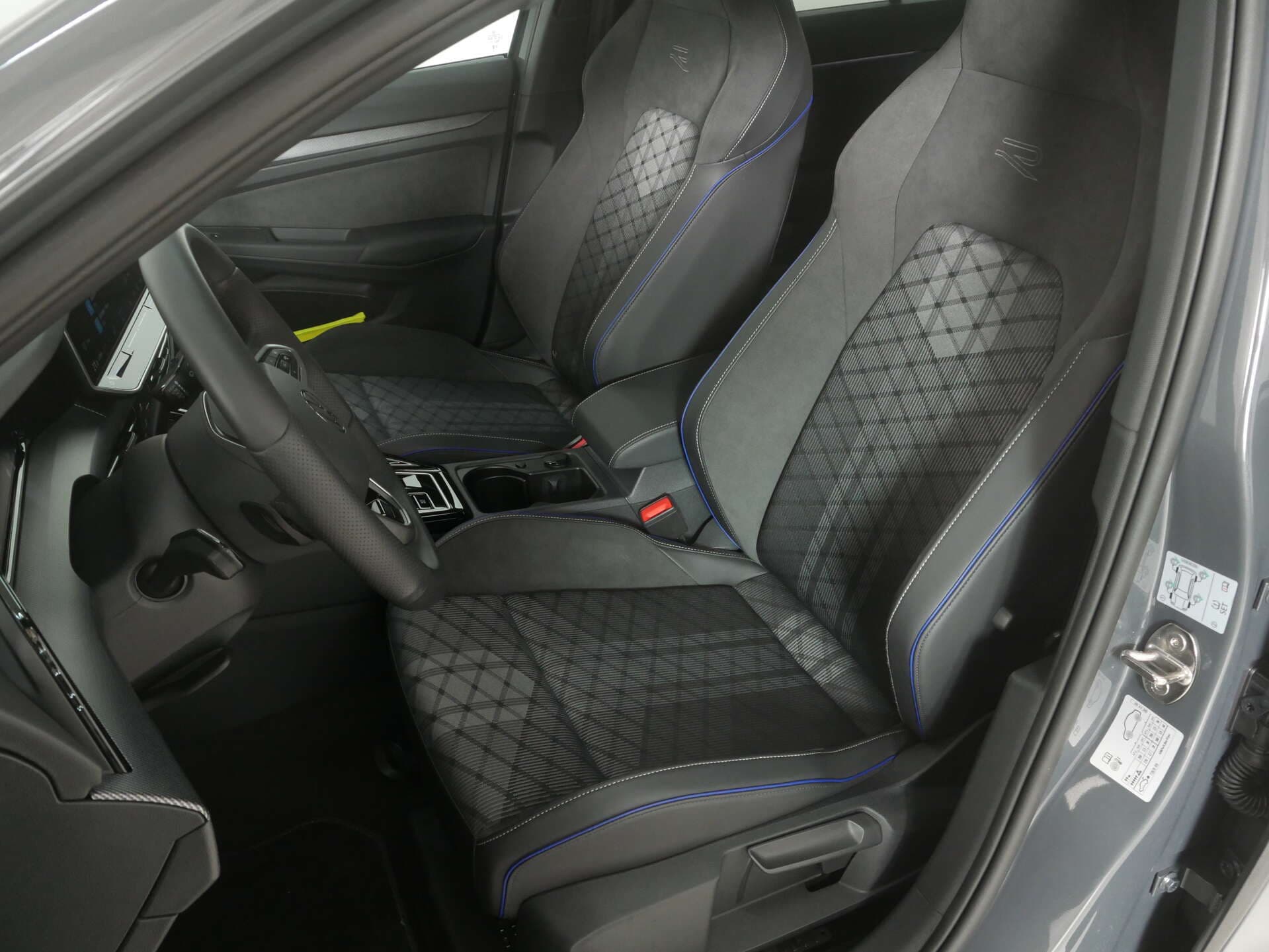 VOLKSWAGEN Golf, photo 10 sur 17