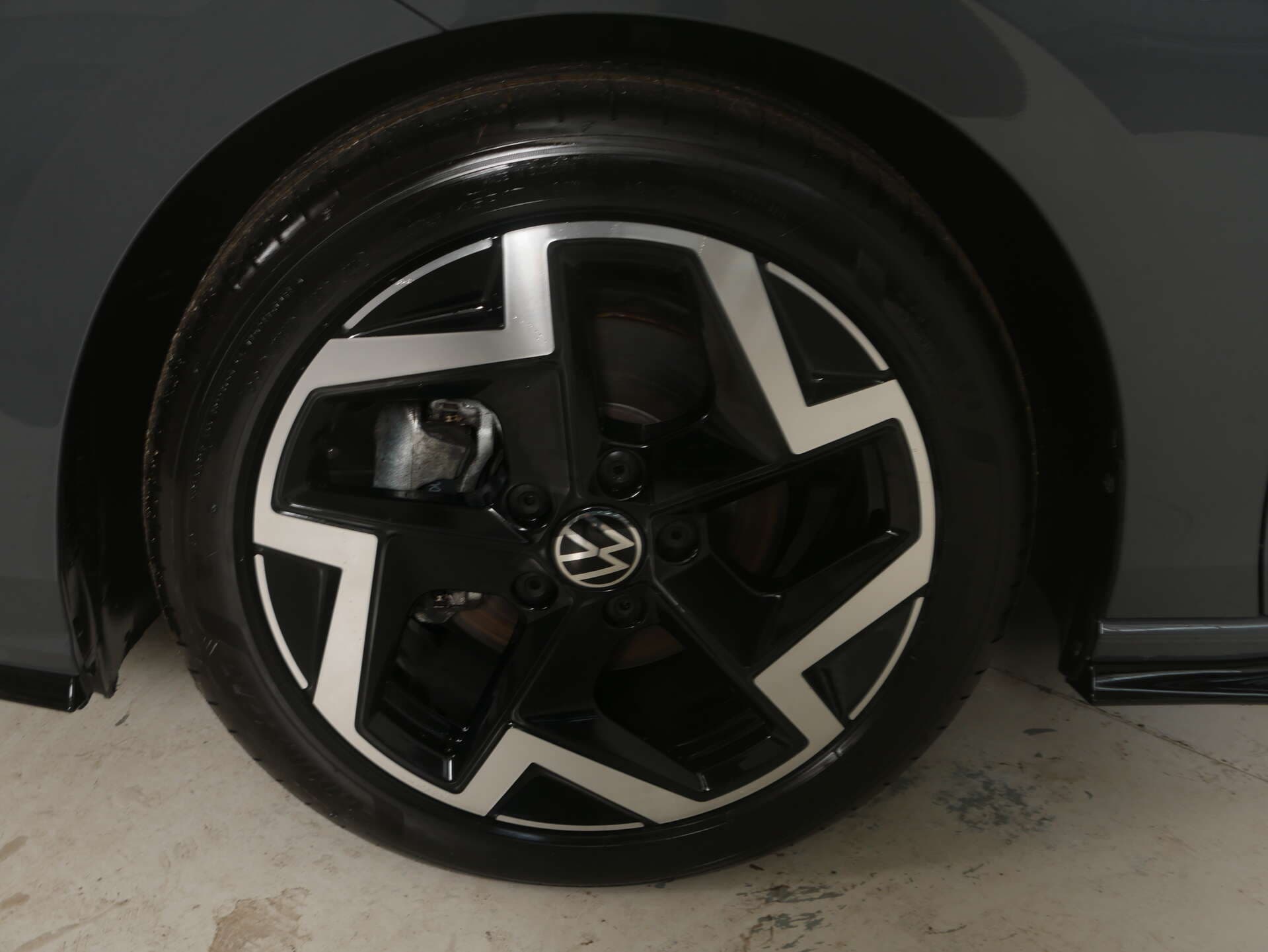 VOLKSWAGEN Golf, photo 7 sur 17