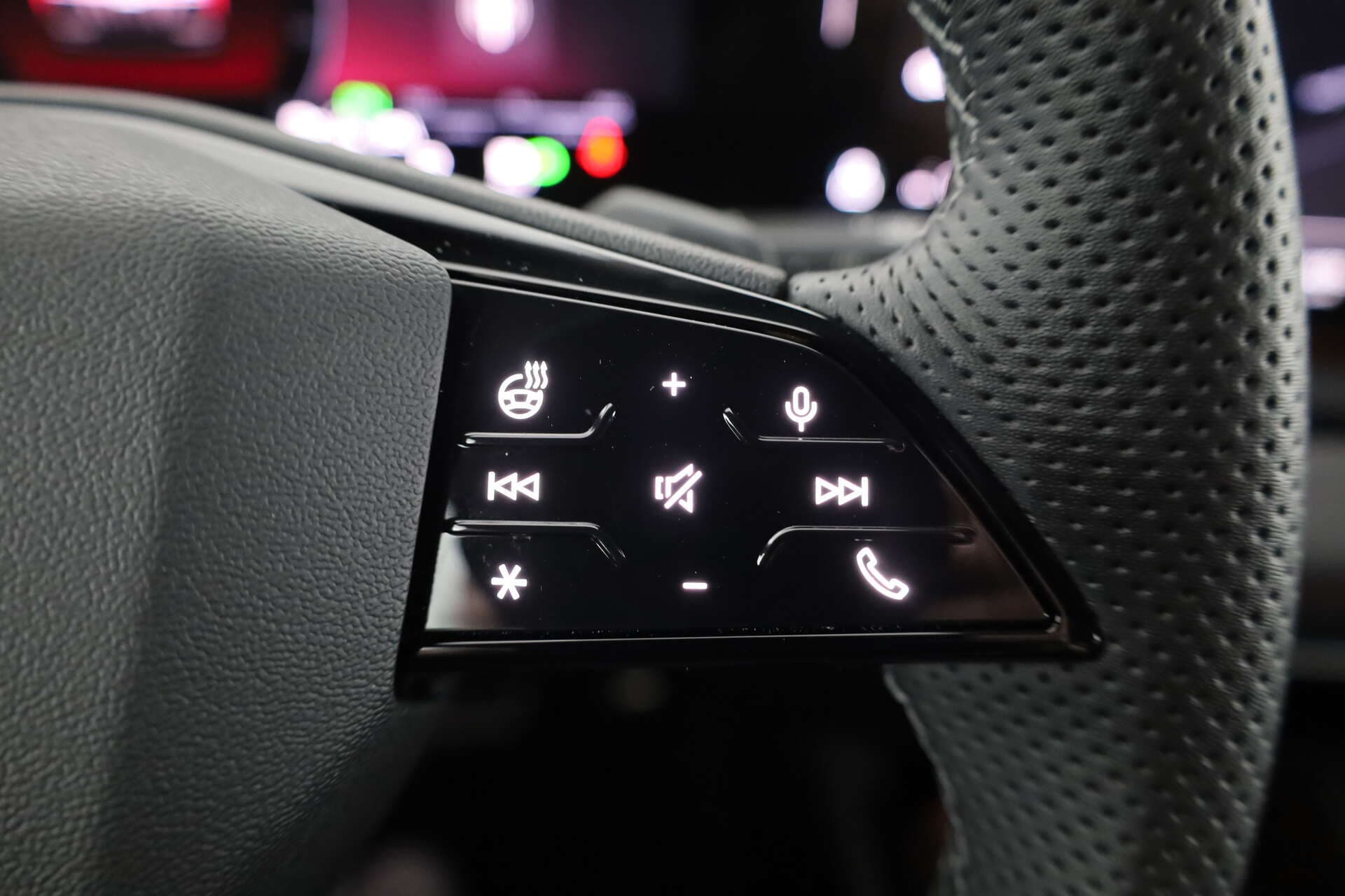 AUDI SQ6, photo 14 sur 17