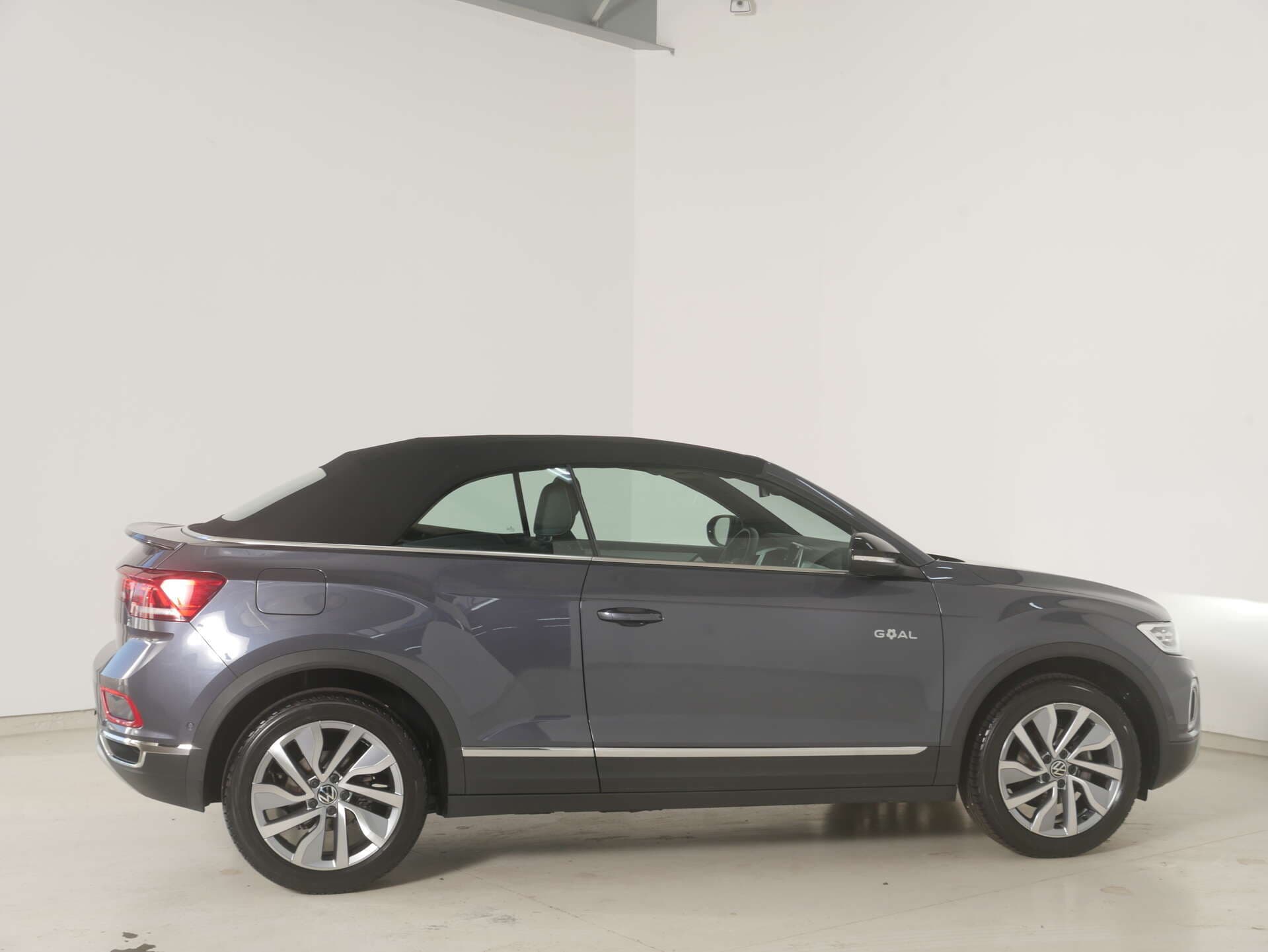 VOLKSWAGEN T-Roc Cabriolet, photo 9 sur 17