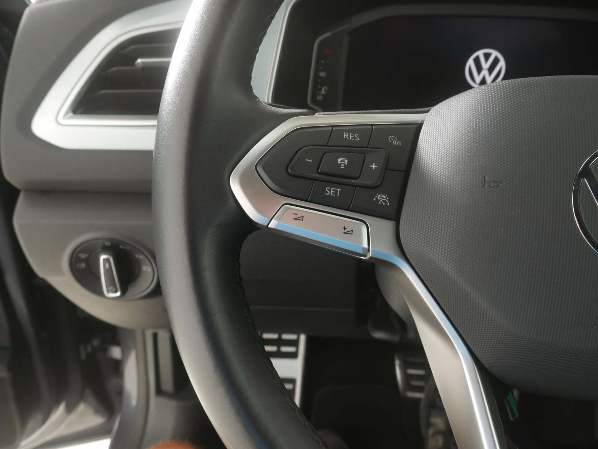 VOLKSWAGEN T-Roc Cabriolet, photo 12 sur 17