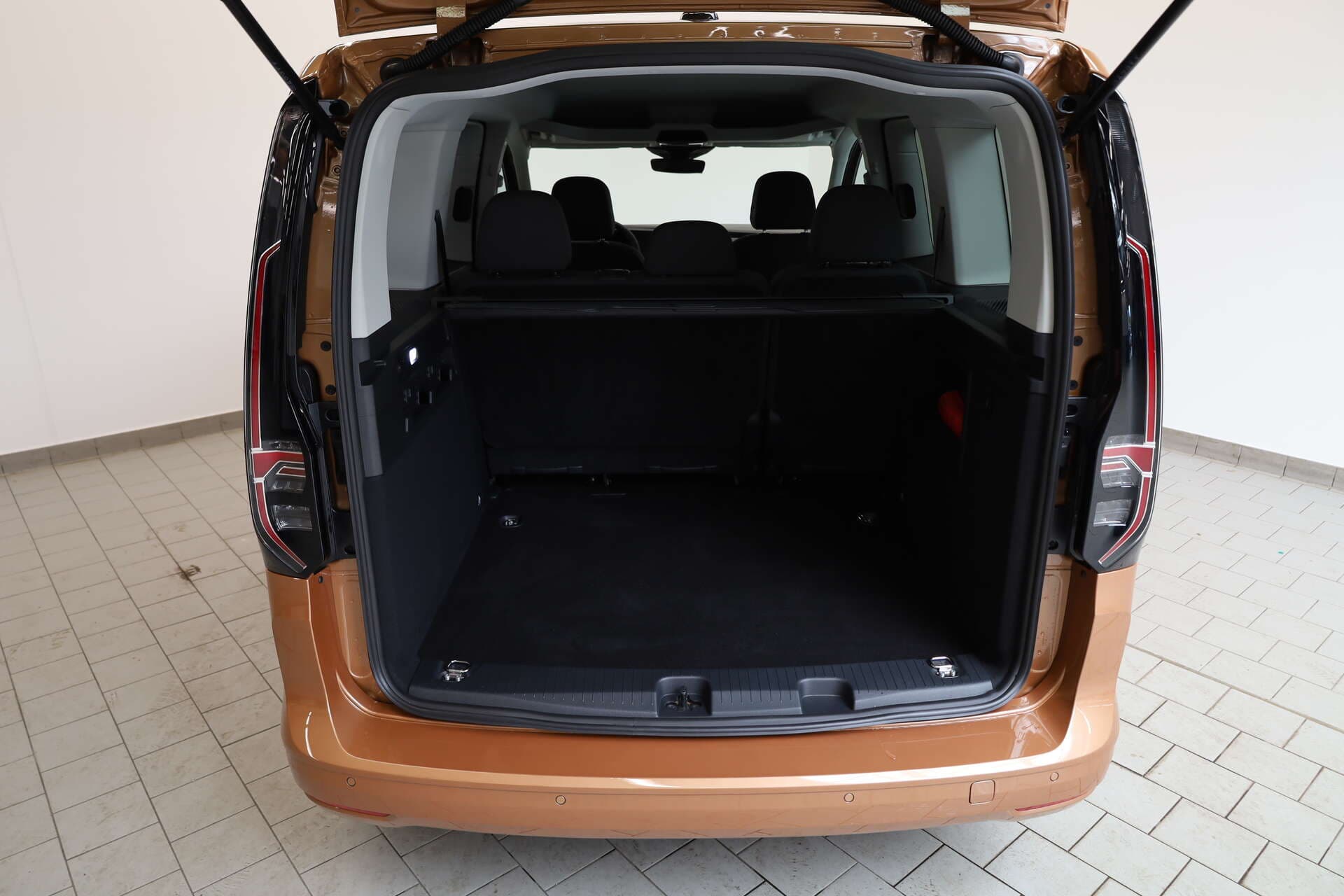 VOLKSWAGEN NUTZFAHRZEUGE Caddy, photo 15 sur 16