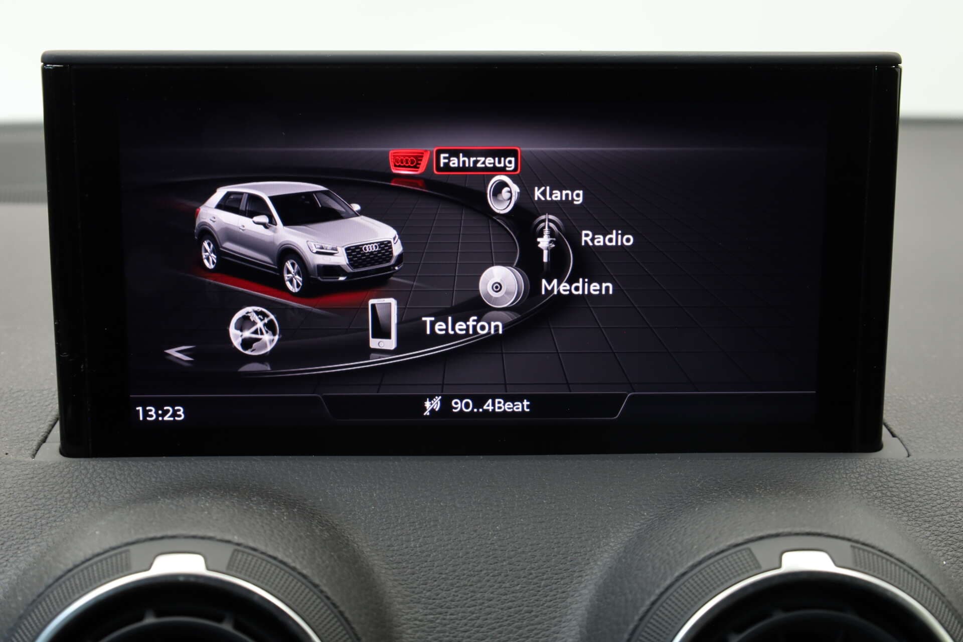 AUDI Q2, photo 13 sur 17