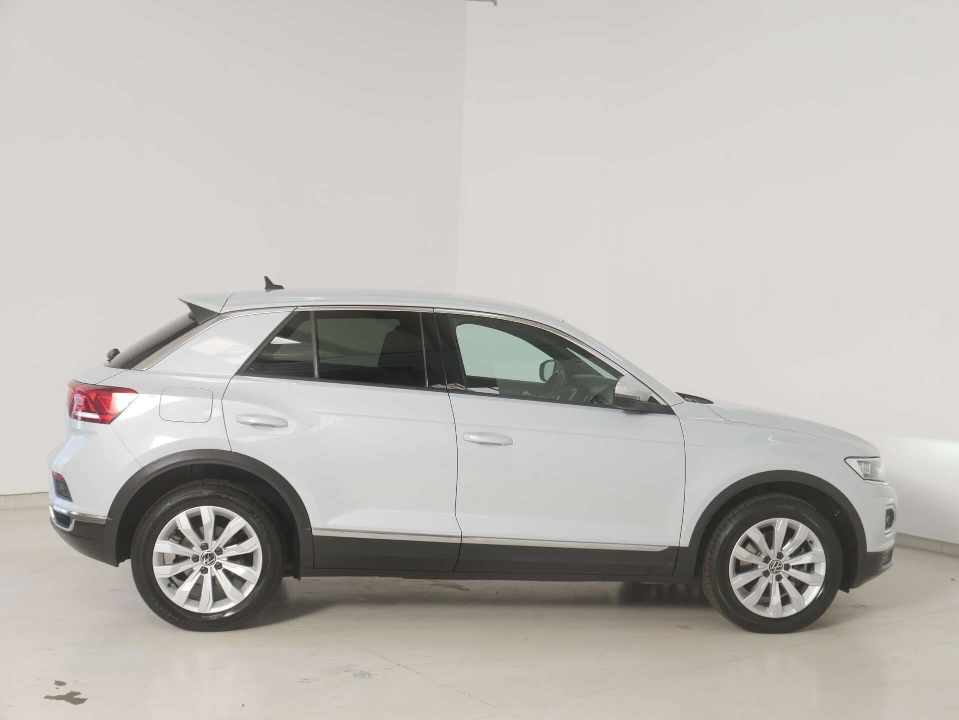 VOLKSWAGEN T-Roc, photo 5 sur 17