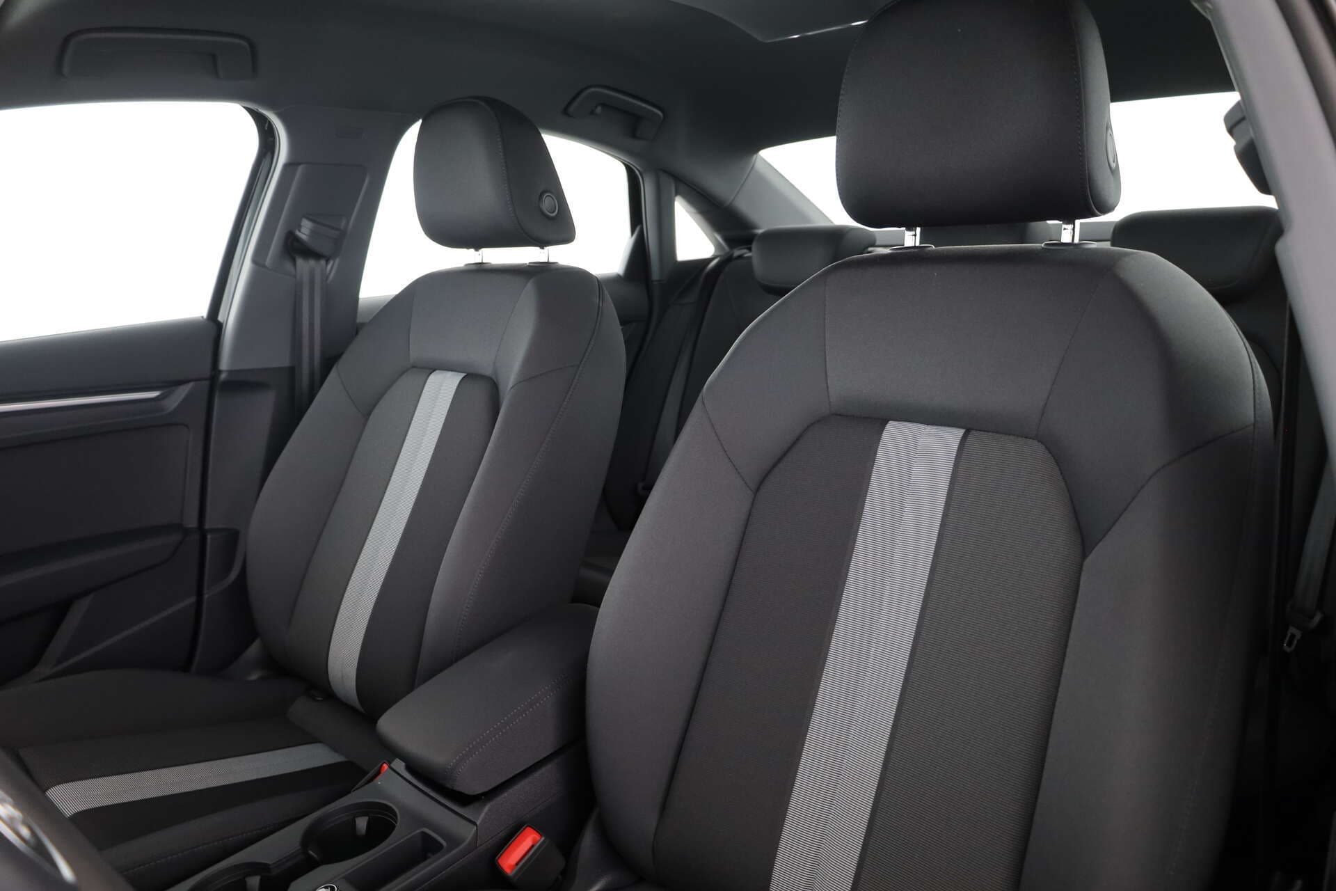 AUDI A3 Limousine, photo 9 sur 17
