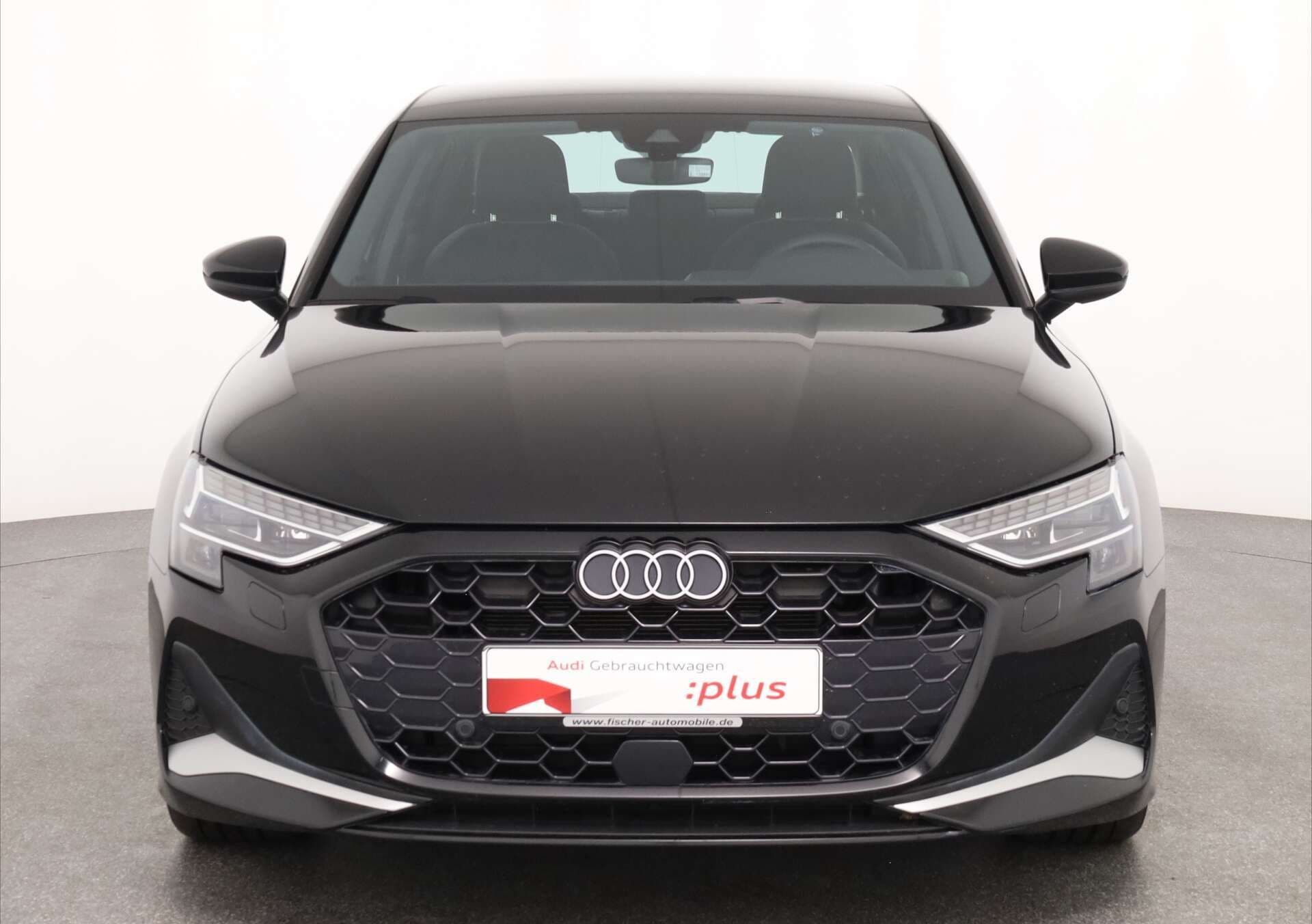 AUDI A3 Limousine, photo 2 sur 17