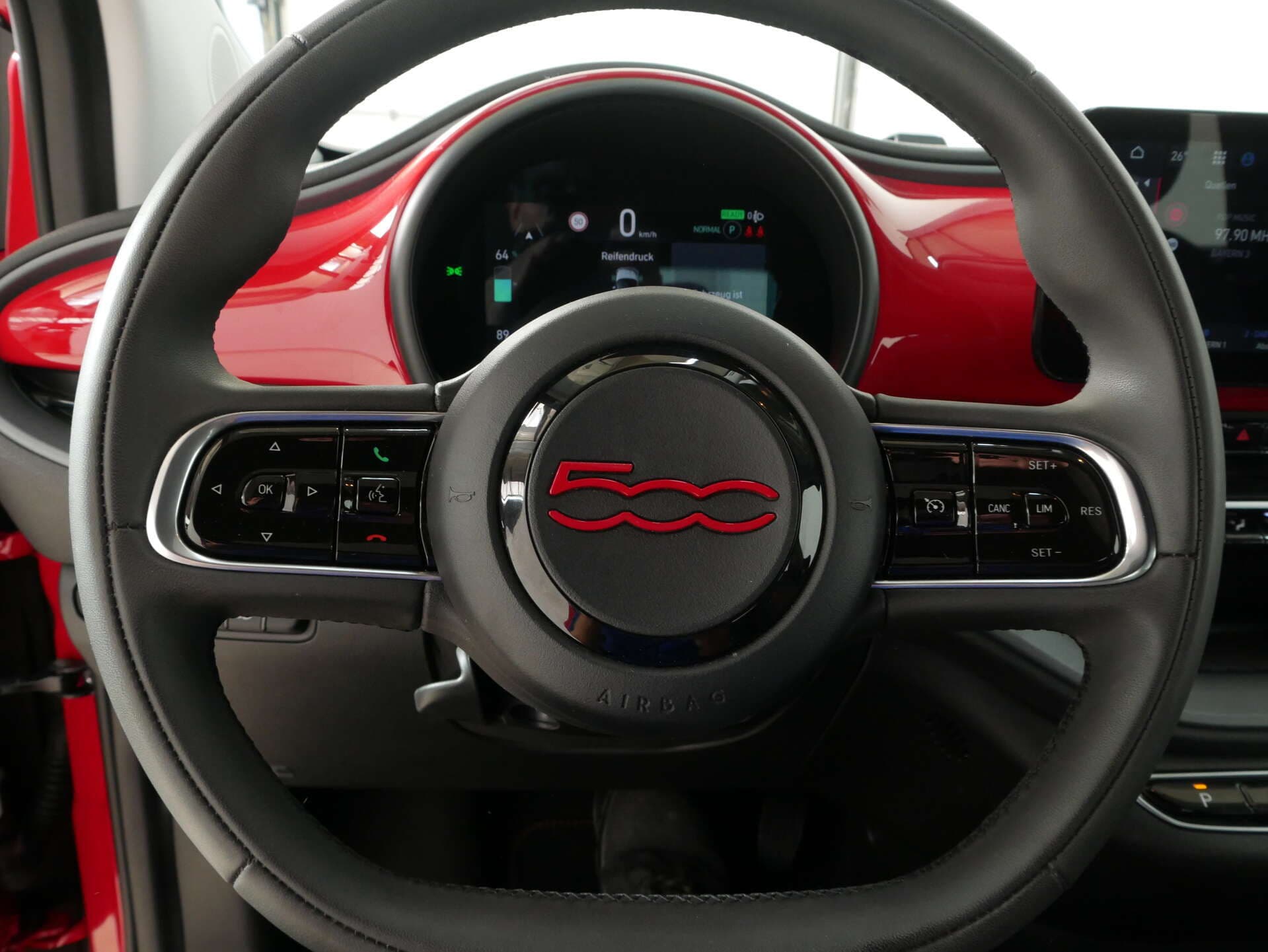 FIAT 500e Cabrio, photo 9 sur 17