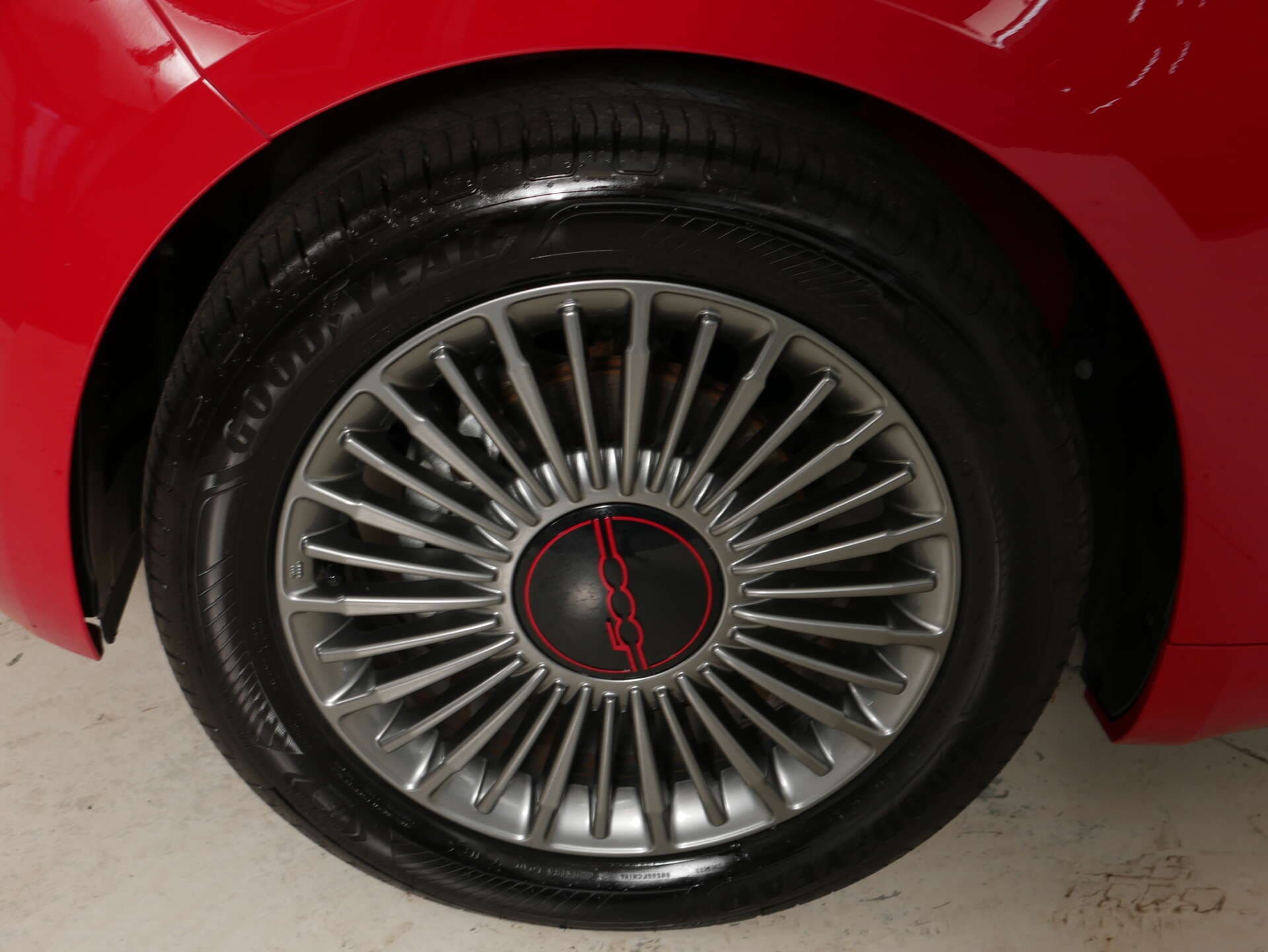 FIAT 500e Cabrio, photo 4 sur 17
