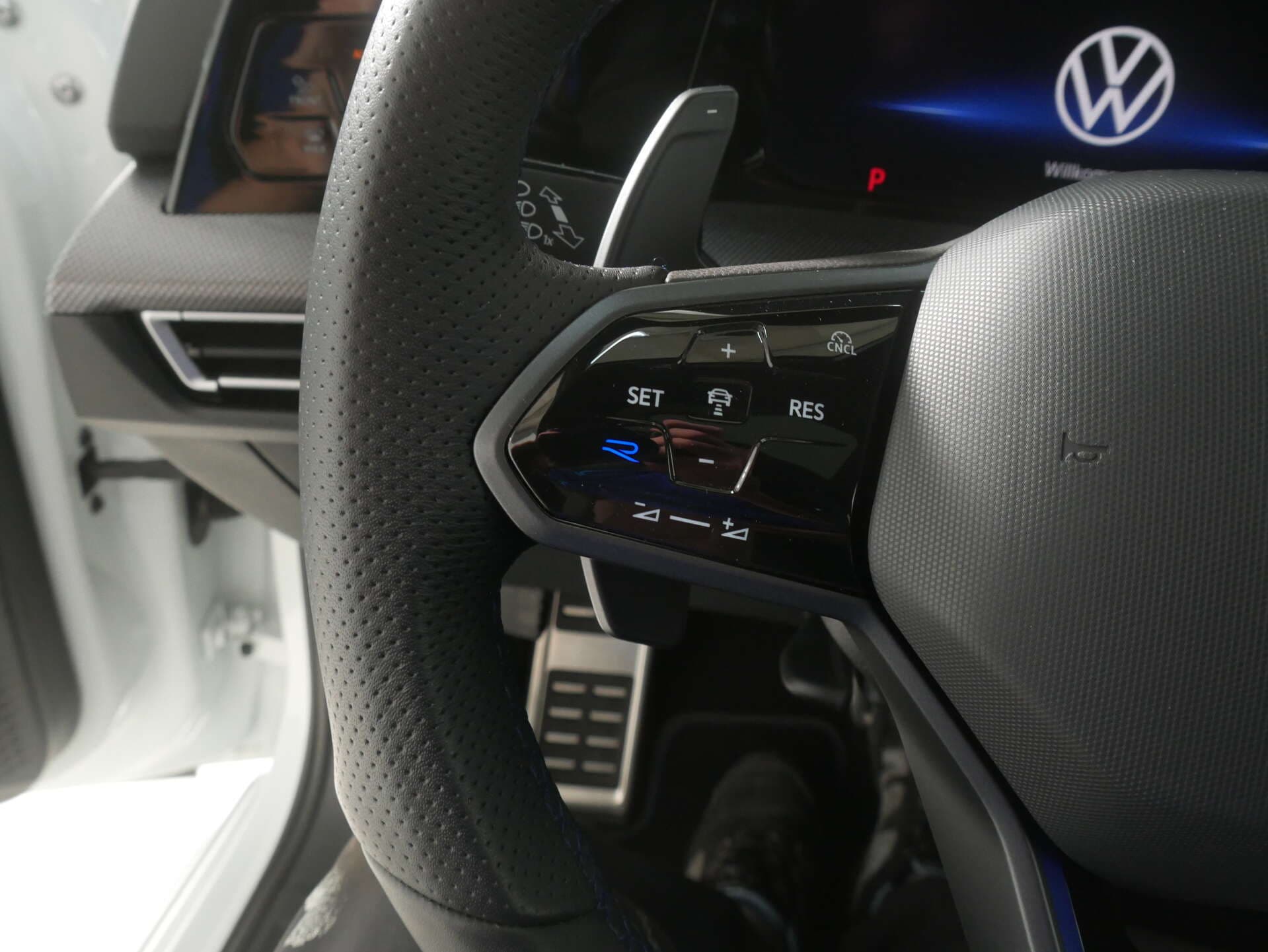 VOLKSWAGEN Golf, photo 10 sur 17