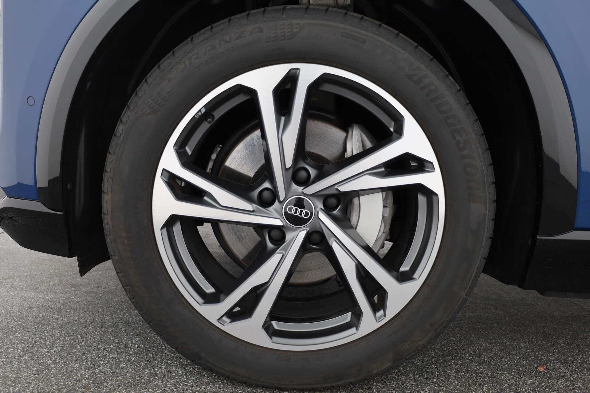 AUDI Q6 SUV, photo 7 sur 17