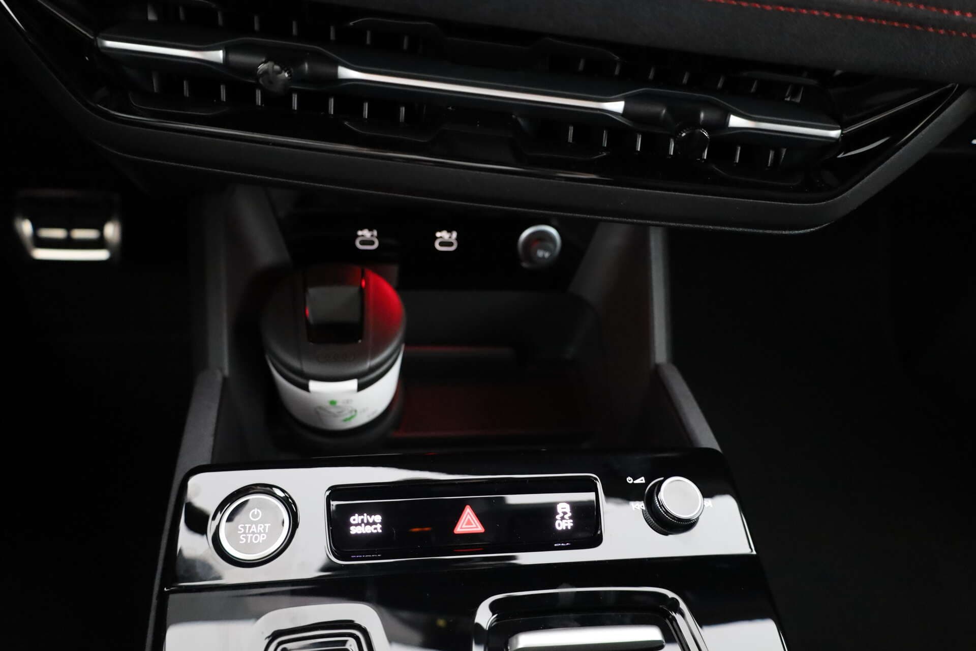 AUDI A6 Avant e-tron, photo 15 sur 17