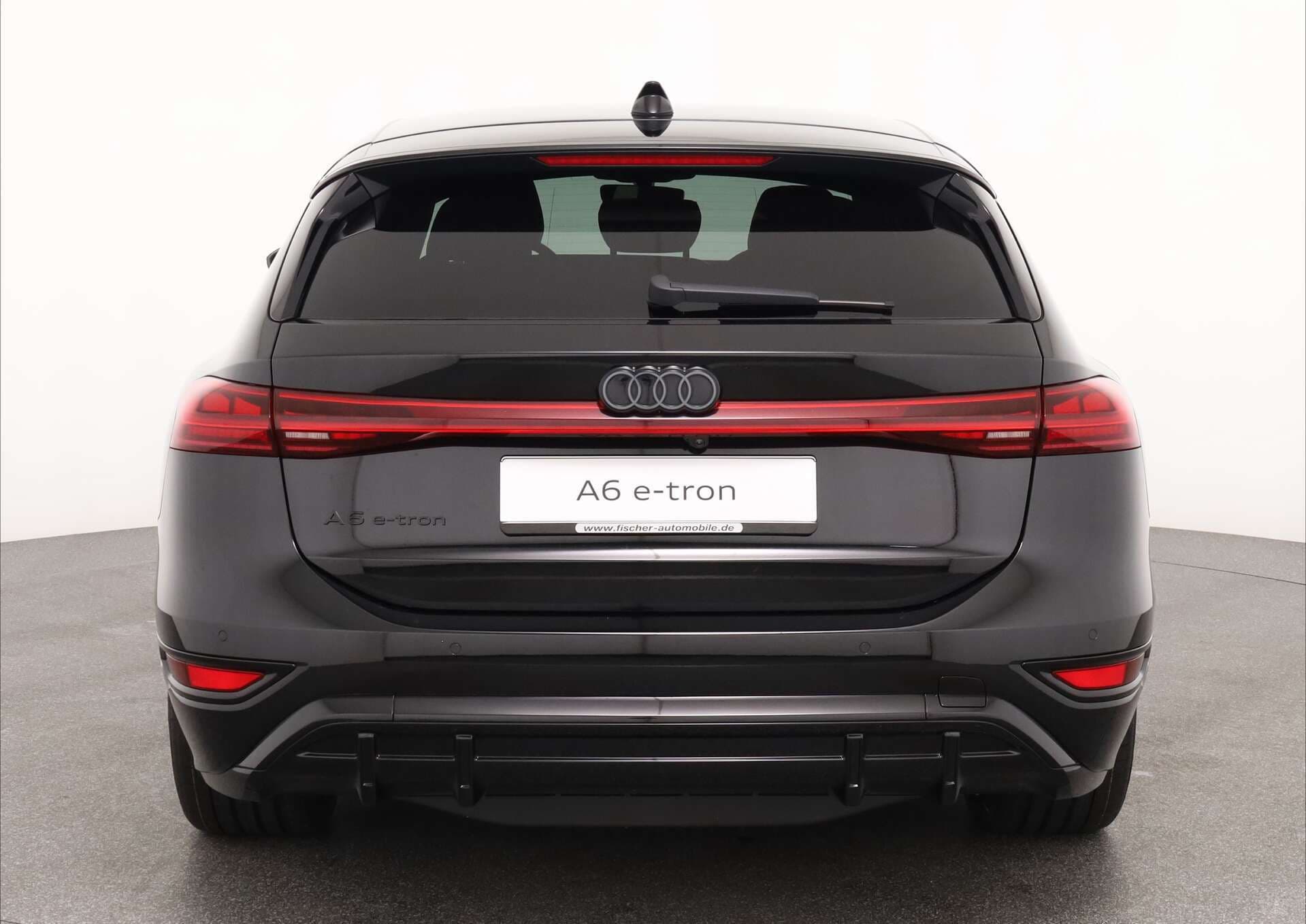 AUDI A6 Avant e-tron, photo 5 sur 17