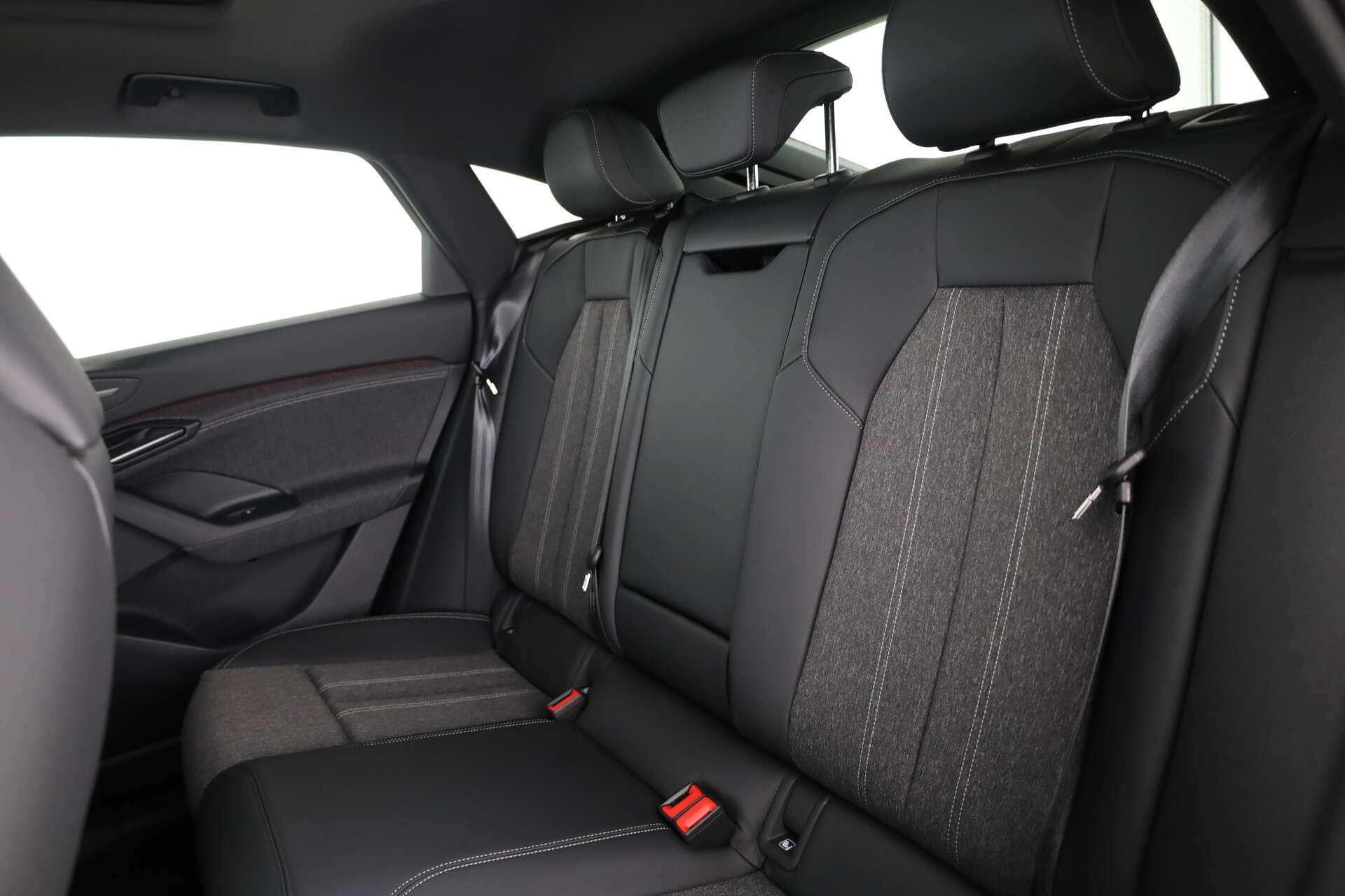 AUDI Q6 Sportback, photo 10 sur 17