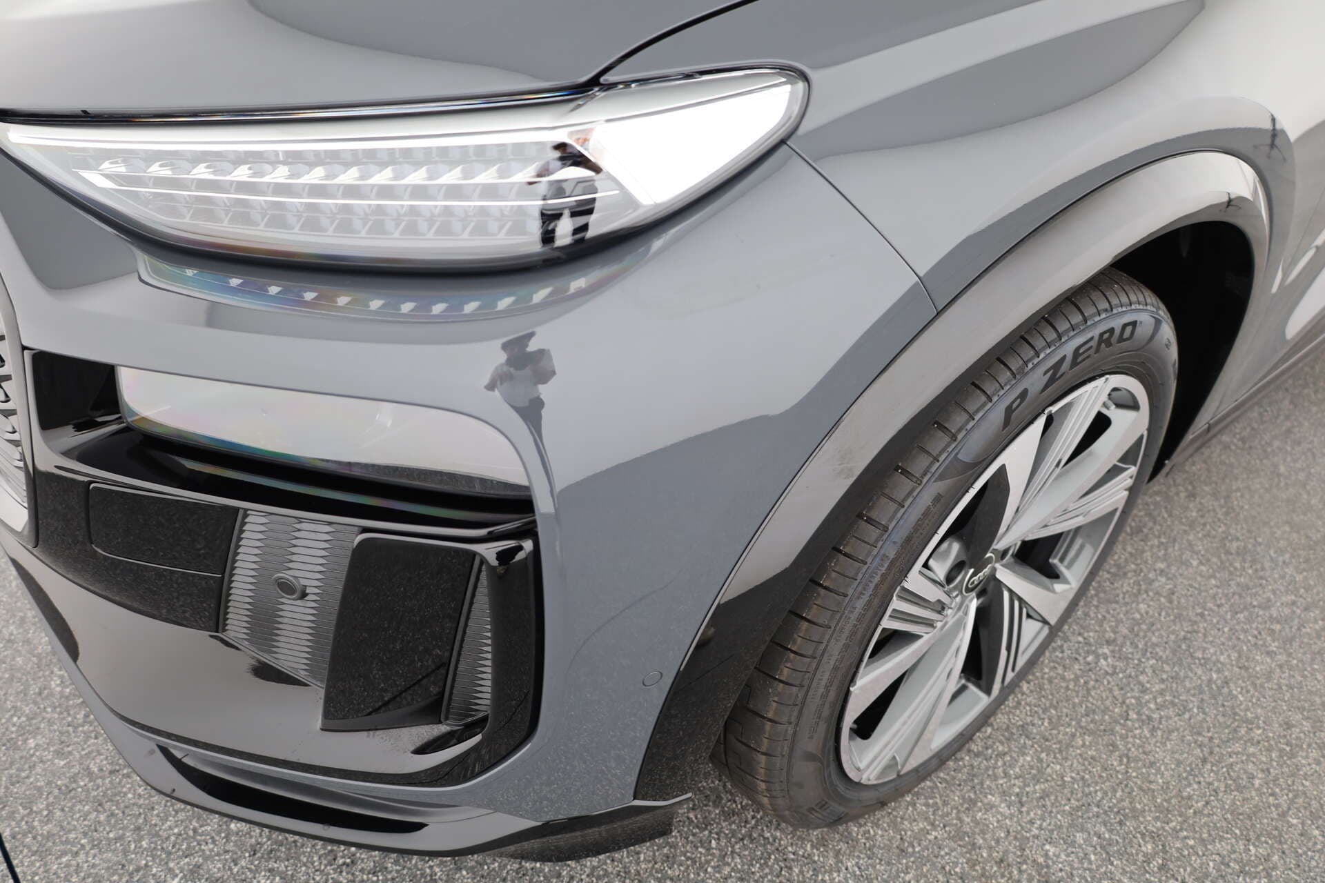 AUDI Q6 Sportback, photo 6 sur 17