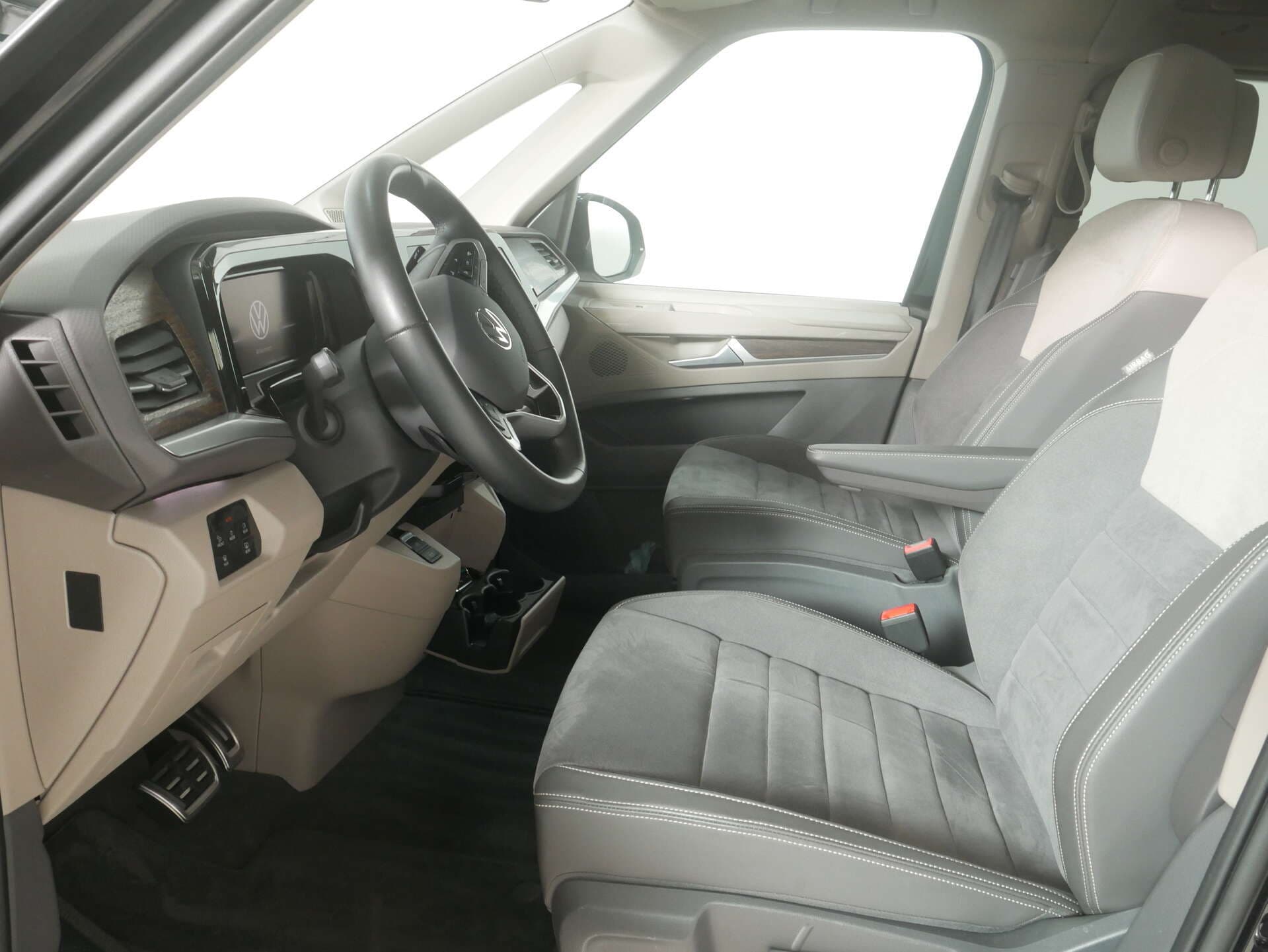 VOLKSWAGEN NUTZFAHRZEUGE T7 Multivan LÜ, photo 13 sur 17
