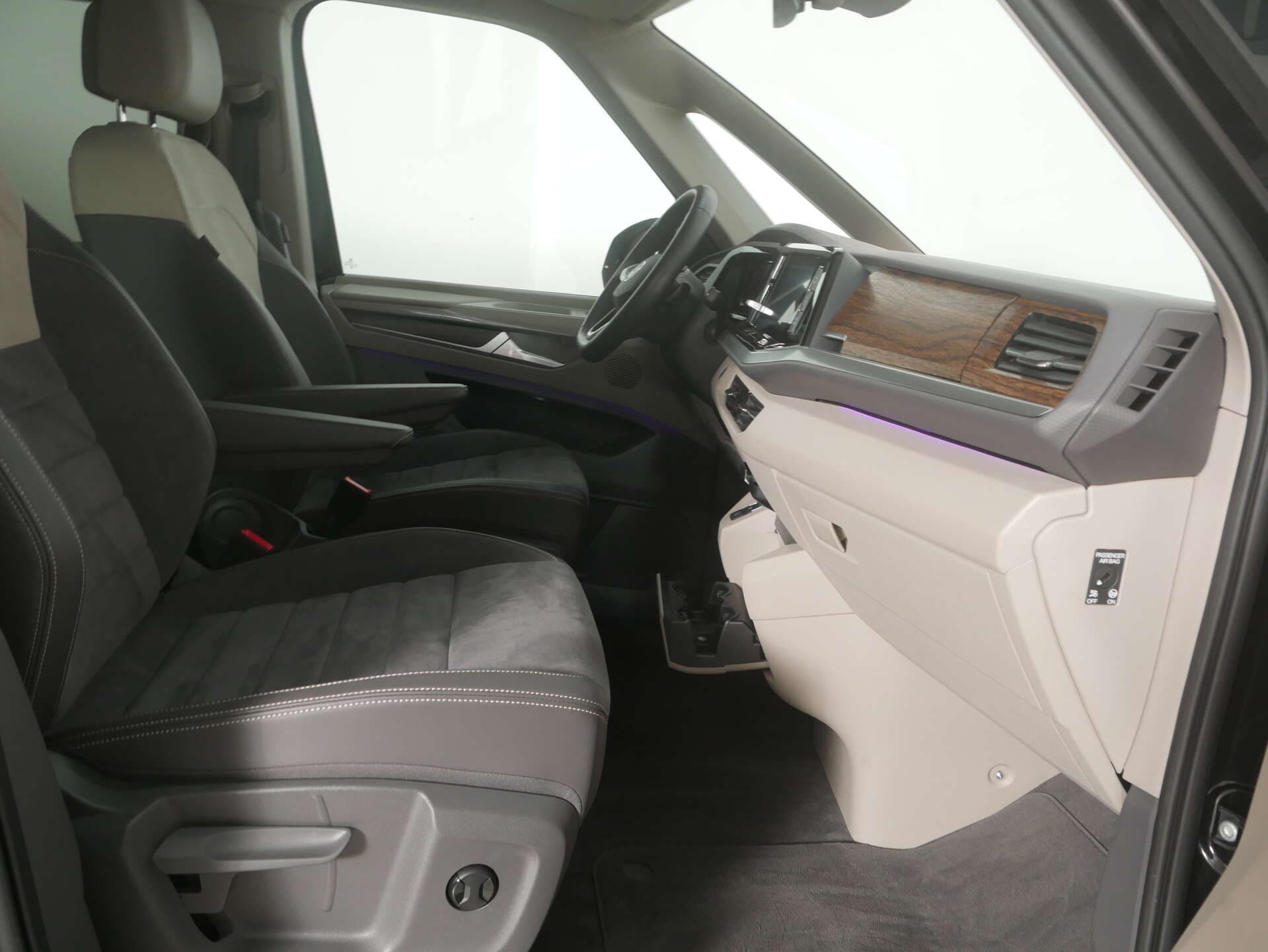 VOLKSWAGEN NUTZFAHRZEUGE T7 Multivan LÜ, photo 15 sur 17