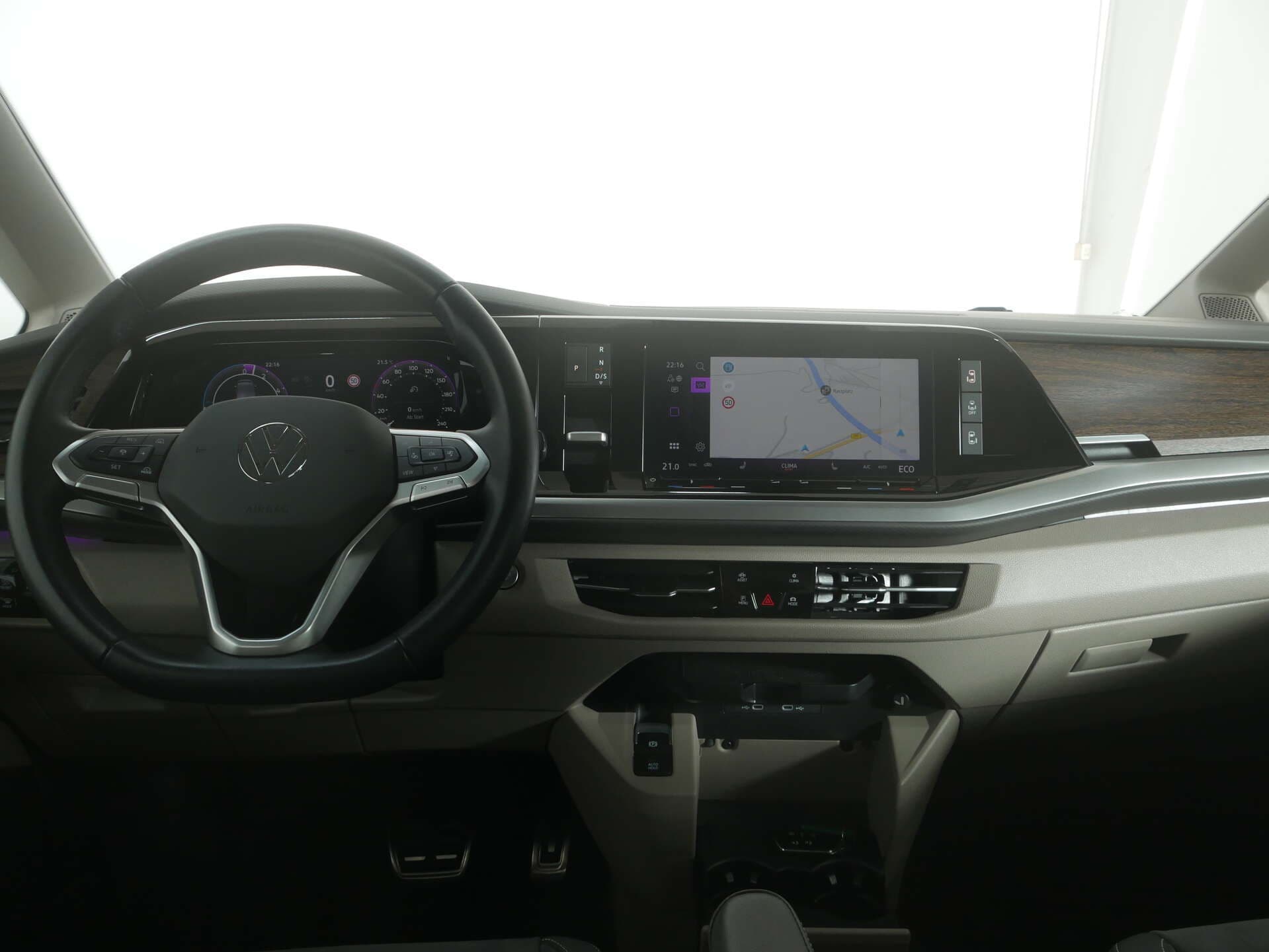 VOLKSWAGEN NUTZFAHRZEUGE T7 Multivan LÜ, photo 17 sur 17