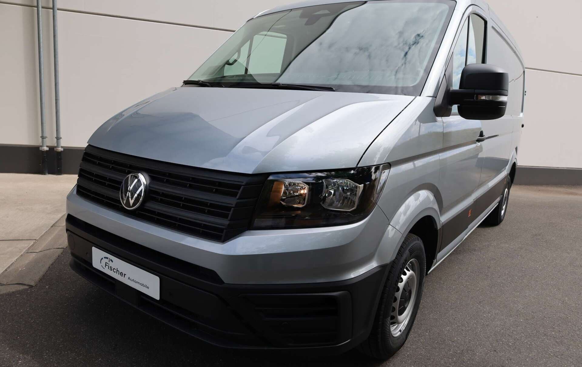 VOLKSWAGEN NUTZFAHRZEUGE Crafter 35, photo 1 sur 17
