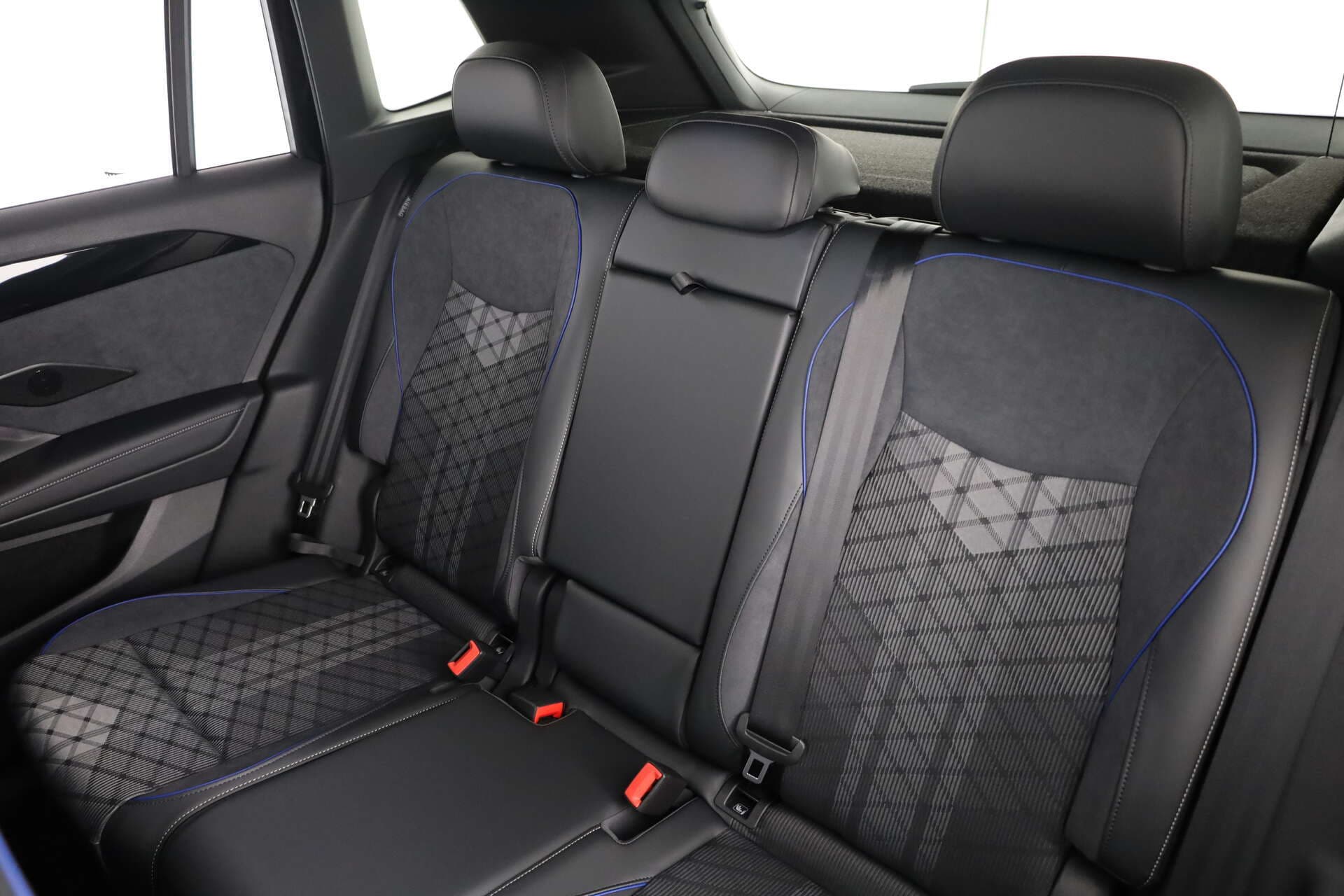VOLKSWAGEN Tiguan, photo 10 sur 17
