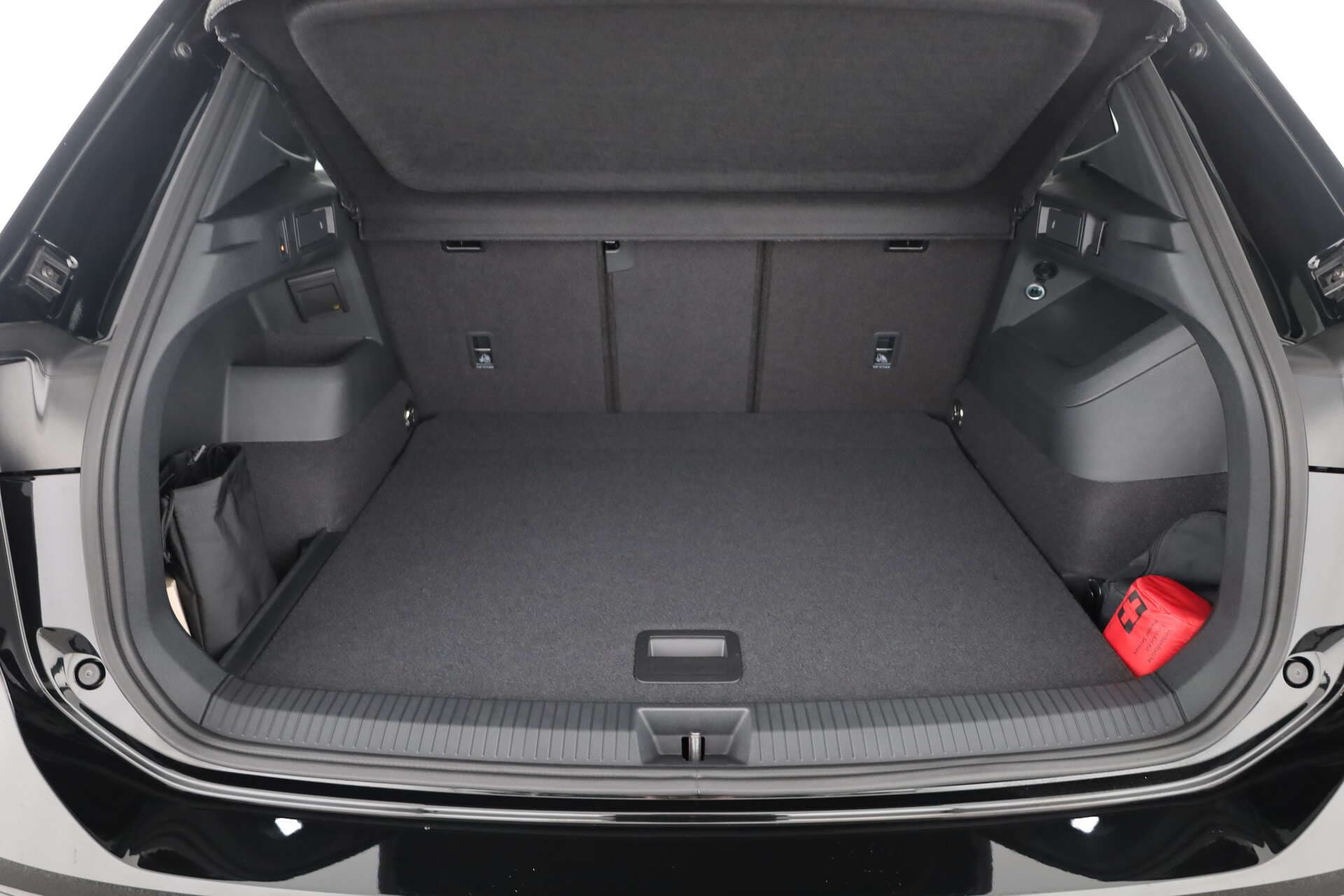 VOLKSWAGEN Tiguan, photo 11 sur 17