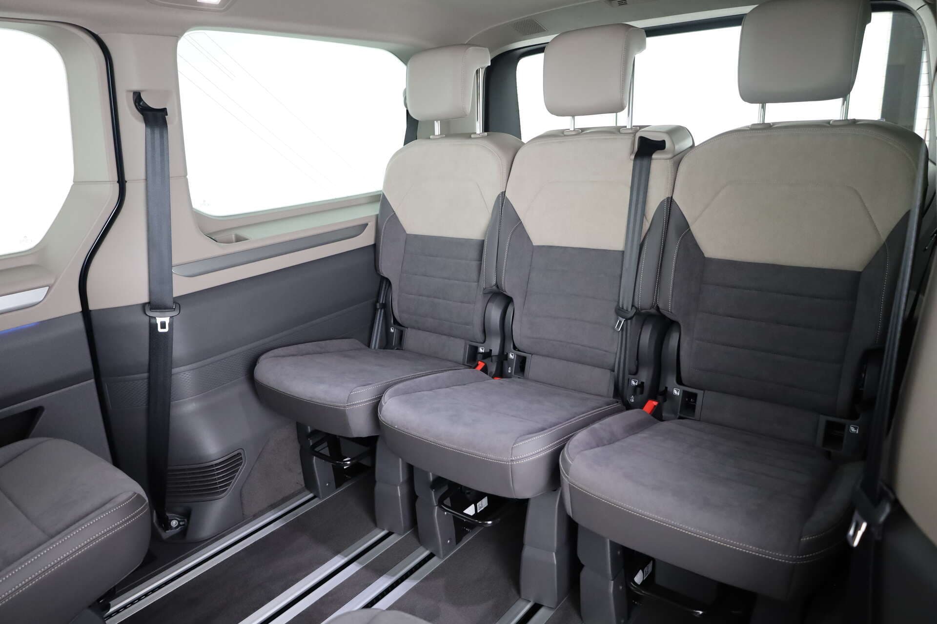 VOLKSWAGEN NUTZFAHRZEUGE T7 Multivan LÜ, photo 10 sur 17