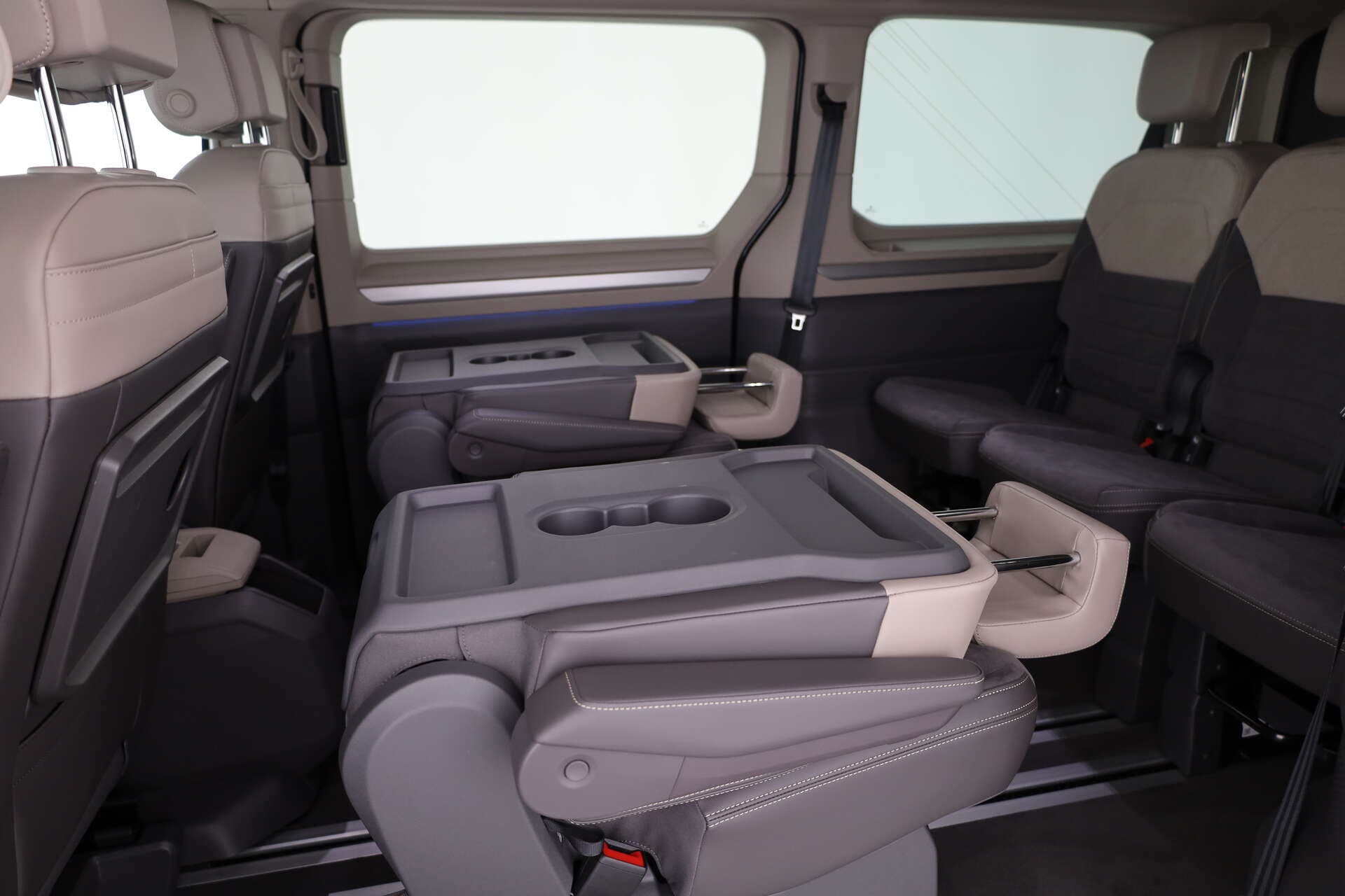 VOLKSWAGEN NUTZFAHRZEUGE T7 Multivan LÜ, photo 13 sur 17