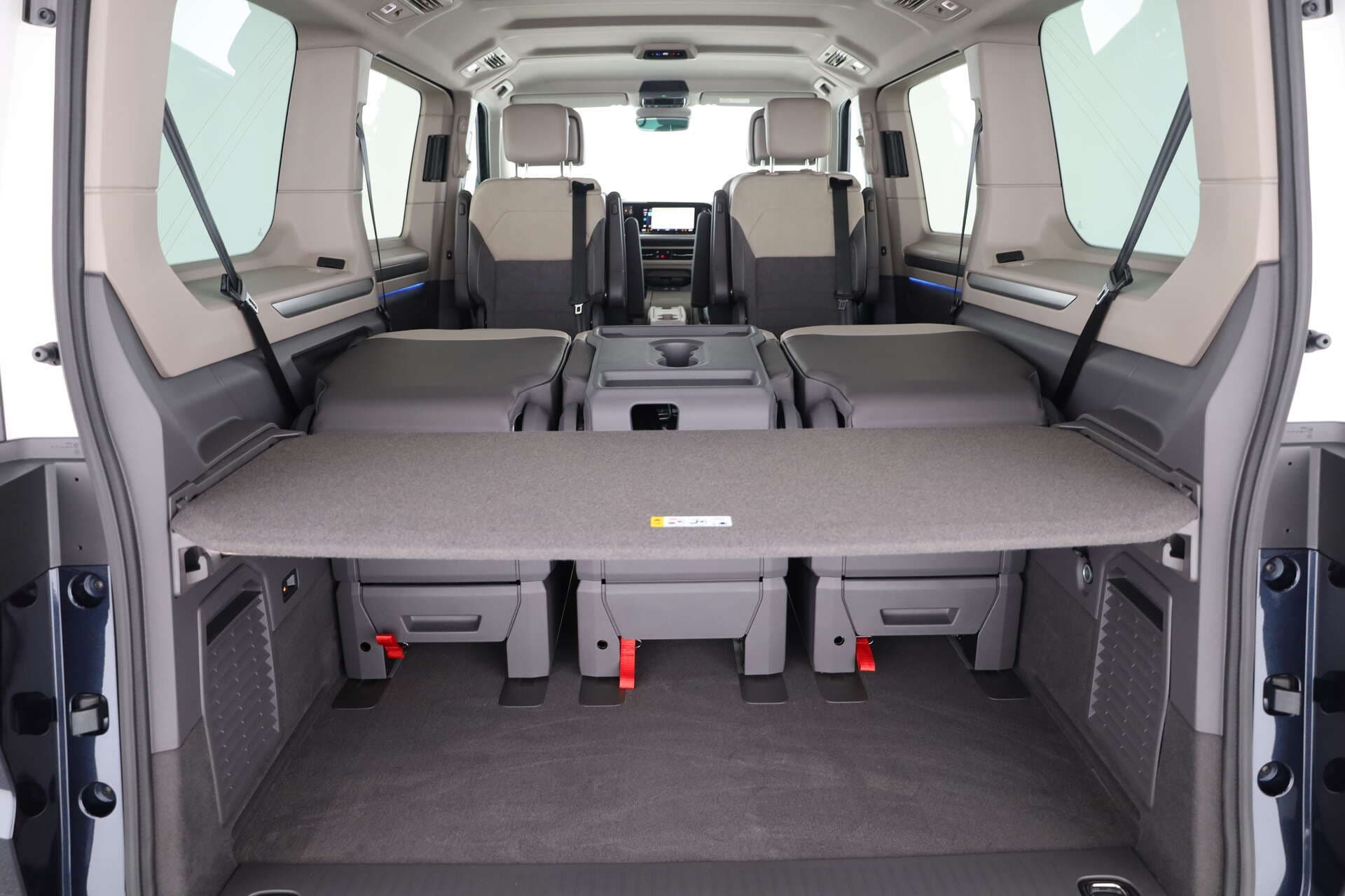 VOLKSWAGEN NUTZFAHRZEUGE T7 Multivan LÜ, photo 15 sur 17