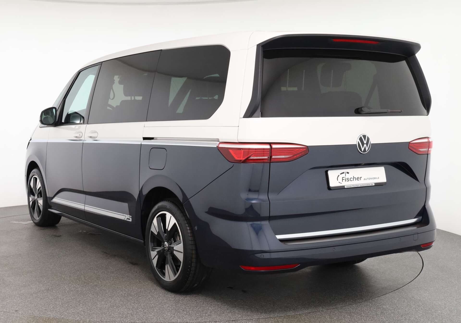 VOLKSWAGEN NUTZFAHRZEUGE T7 Multivan LÜ, photo 3 sur 17
