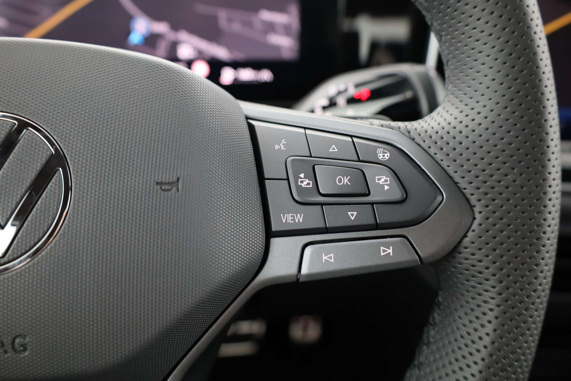 VOLKSWAGEN Tiguan, photo 14 sur 17