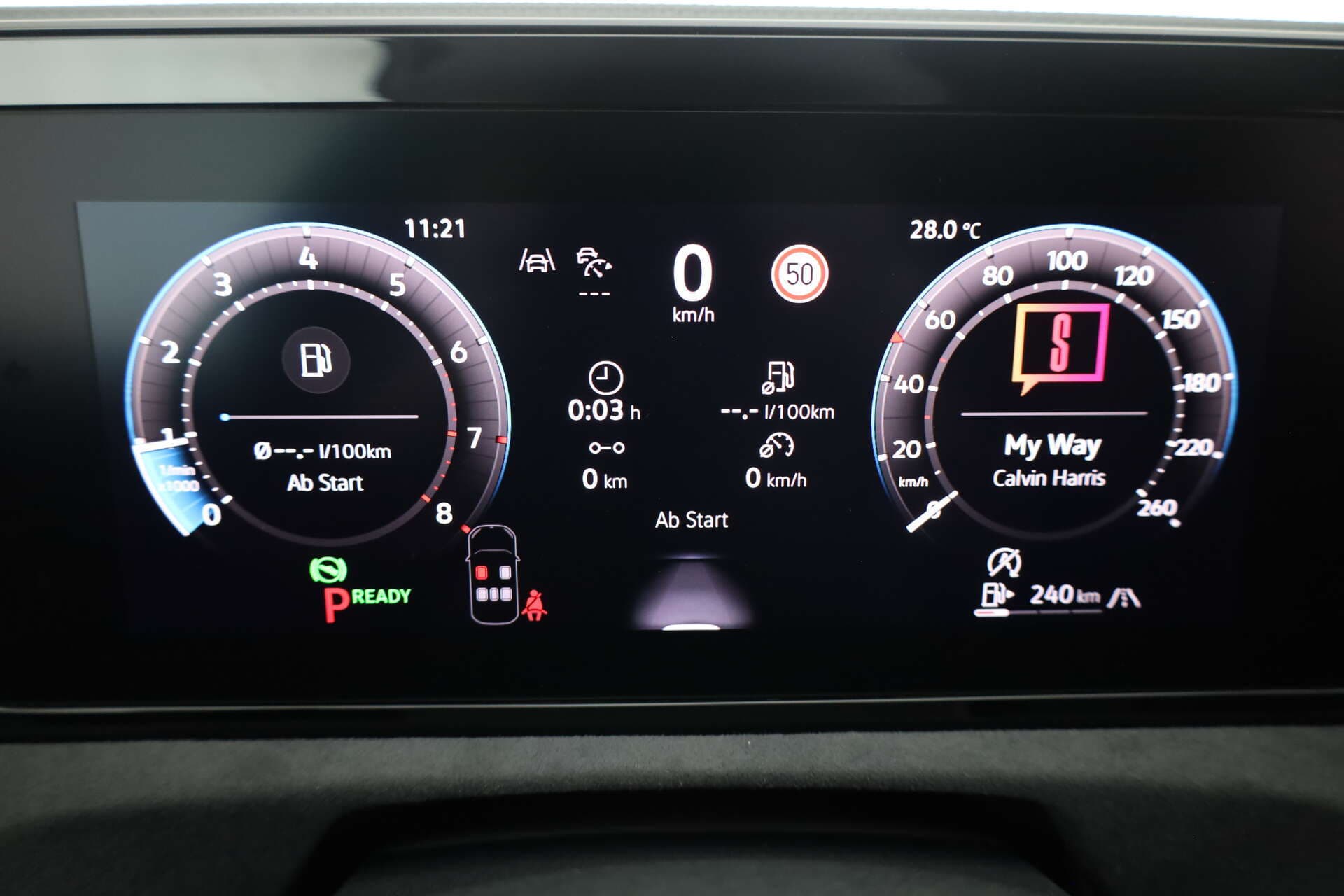 VOLKSWAGEN Tiguan, photo 12 sur 17