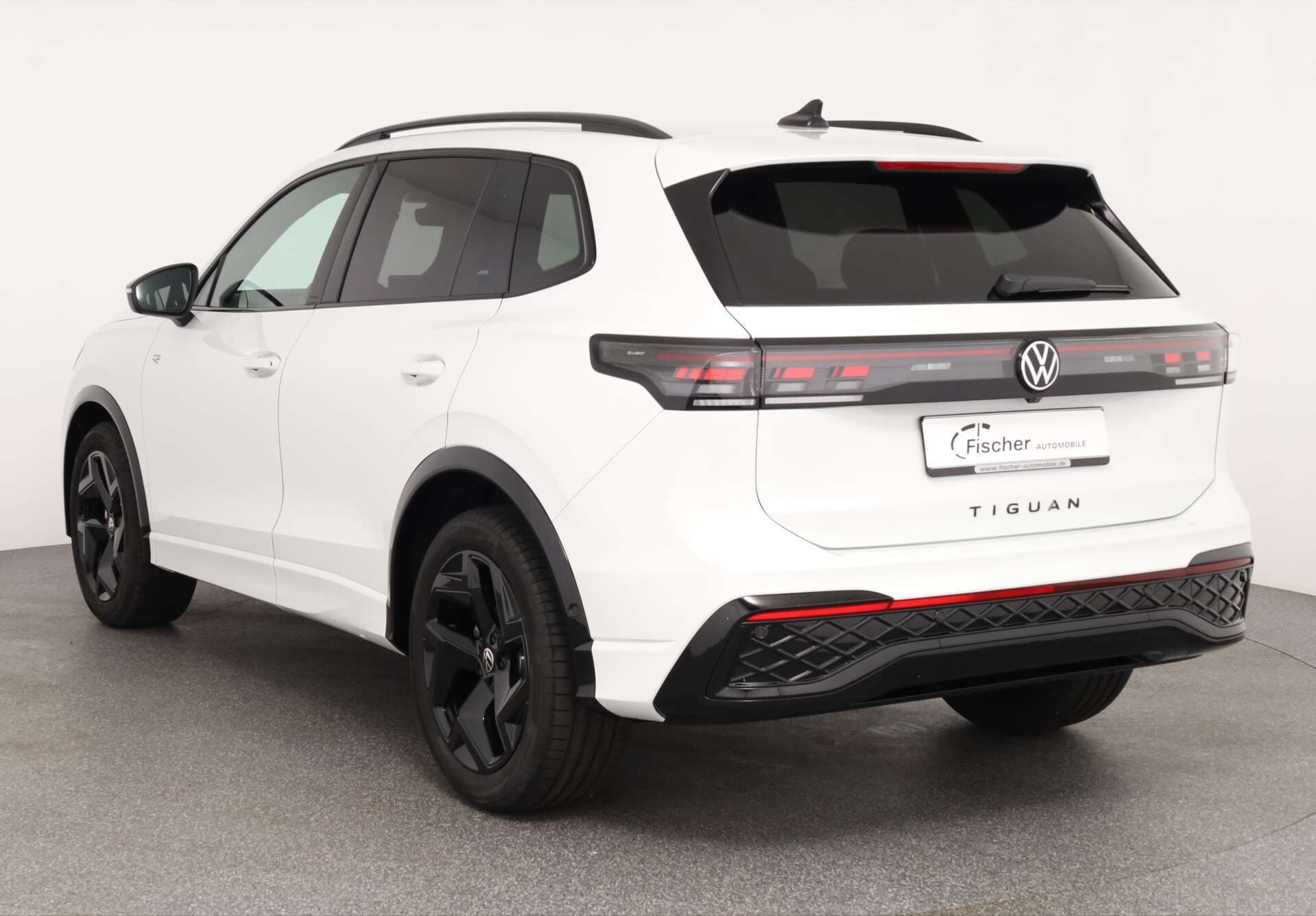 VOLKSWAGEN Tiguan, photo 3 sur 17
