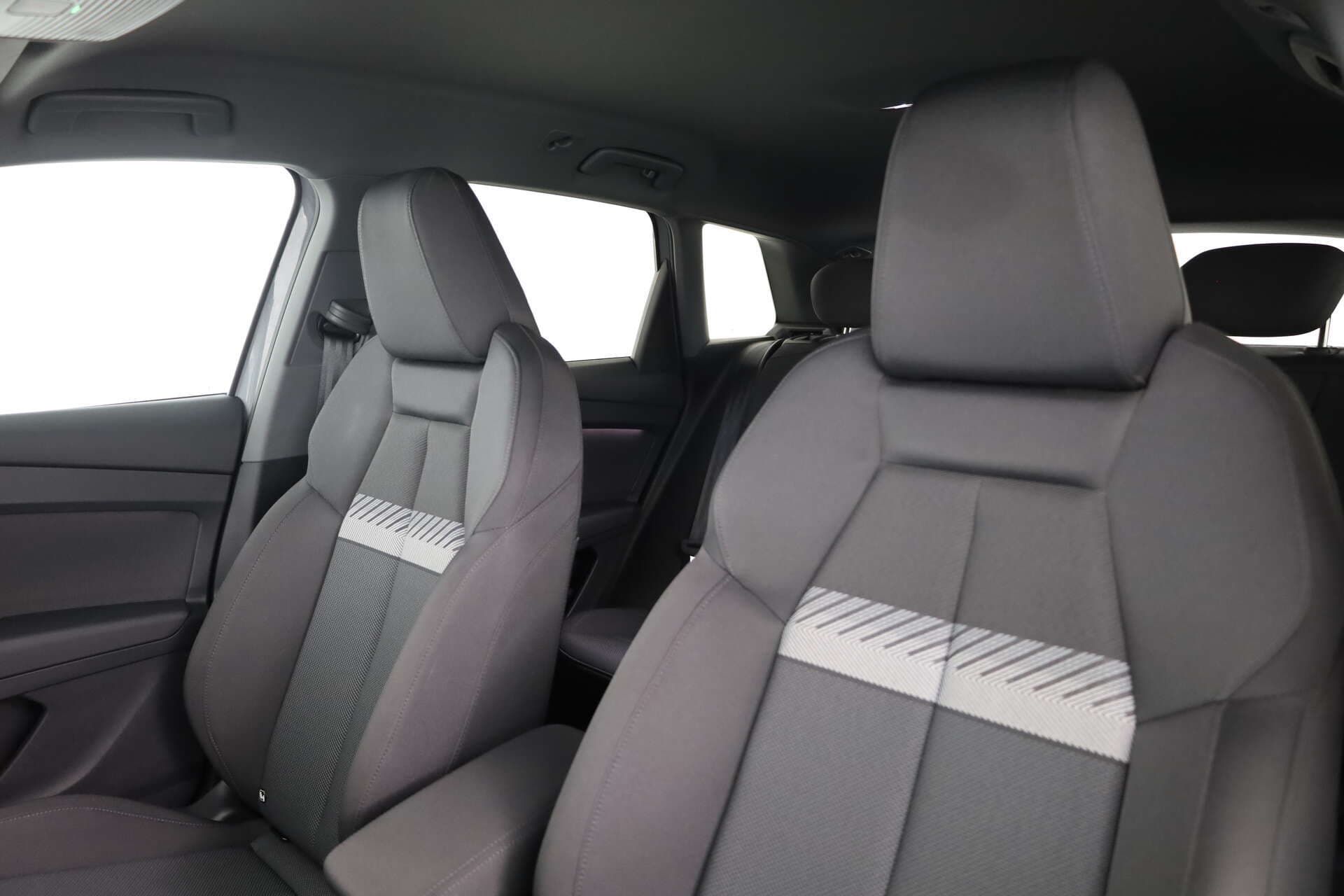 AUDI Q4 e-tron, photo 9 sur 17