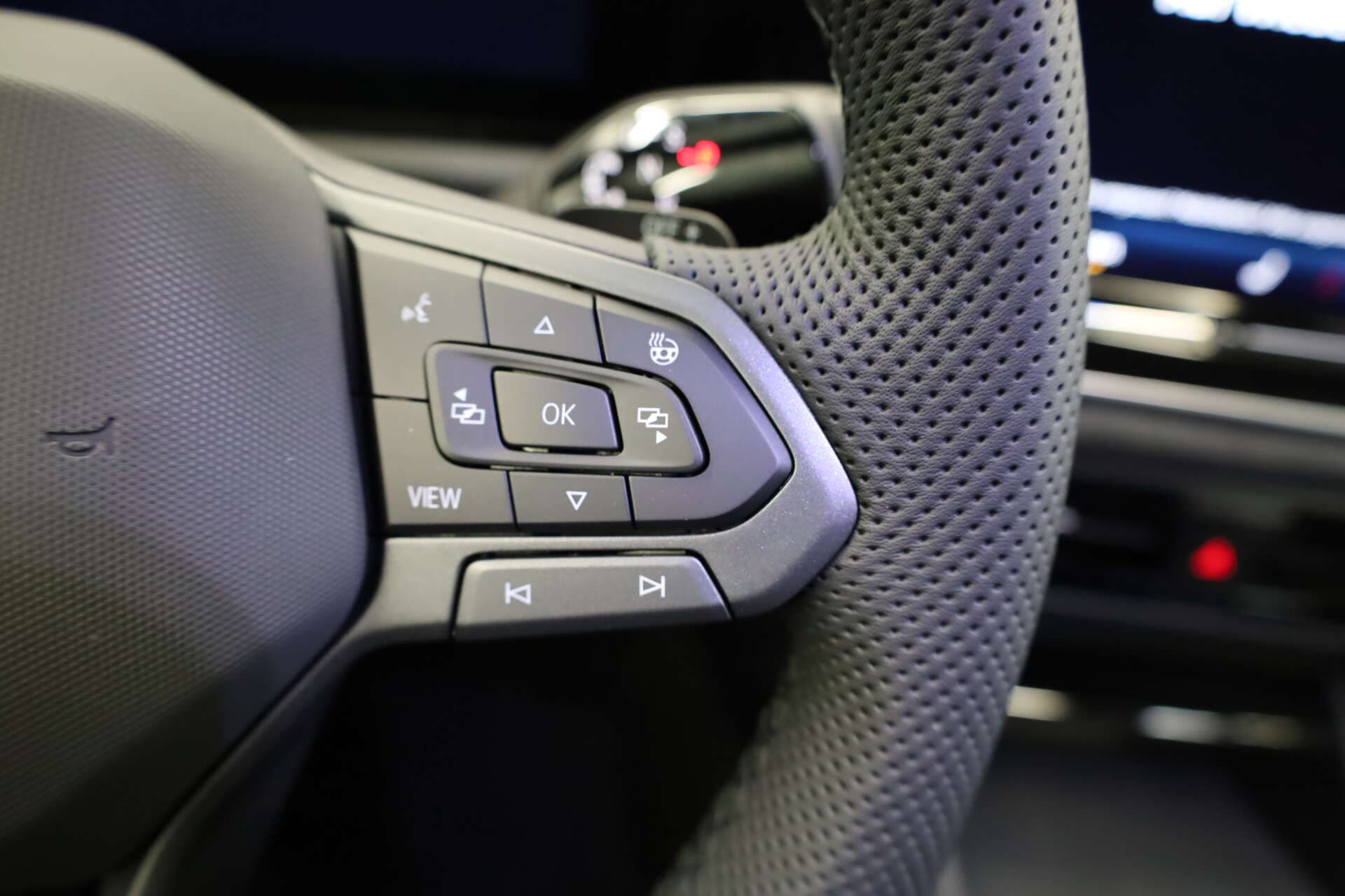 VOLKSWAGEN Tiguan, photo 9 sur 17