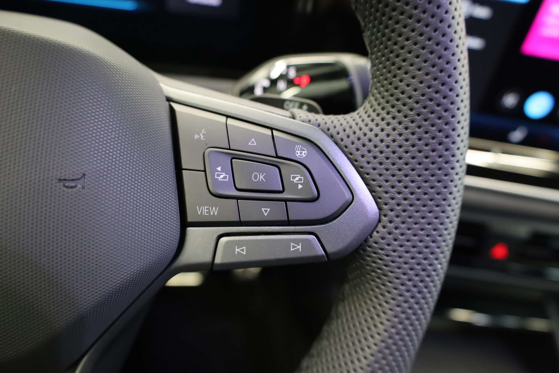 VOLKSWAGEN Tiguan, photo 9 sur 17