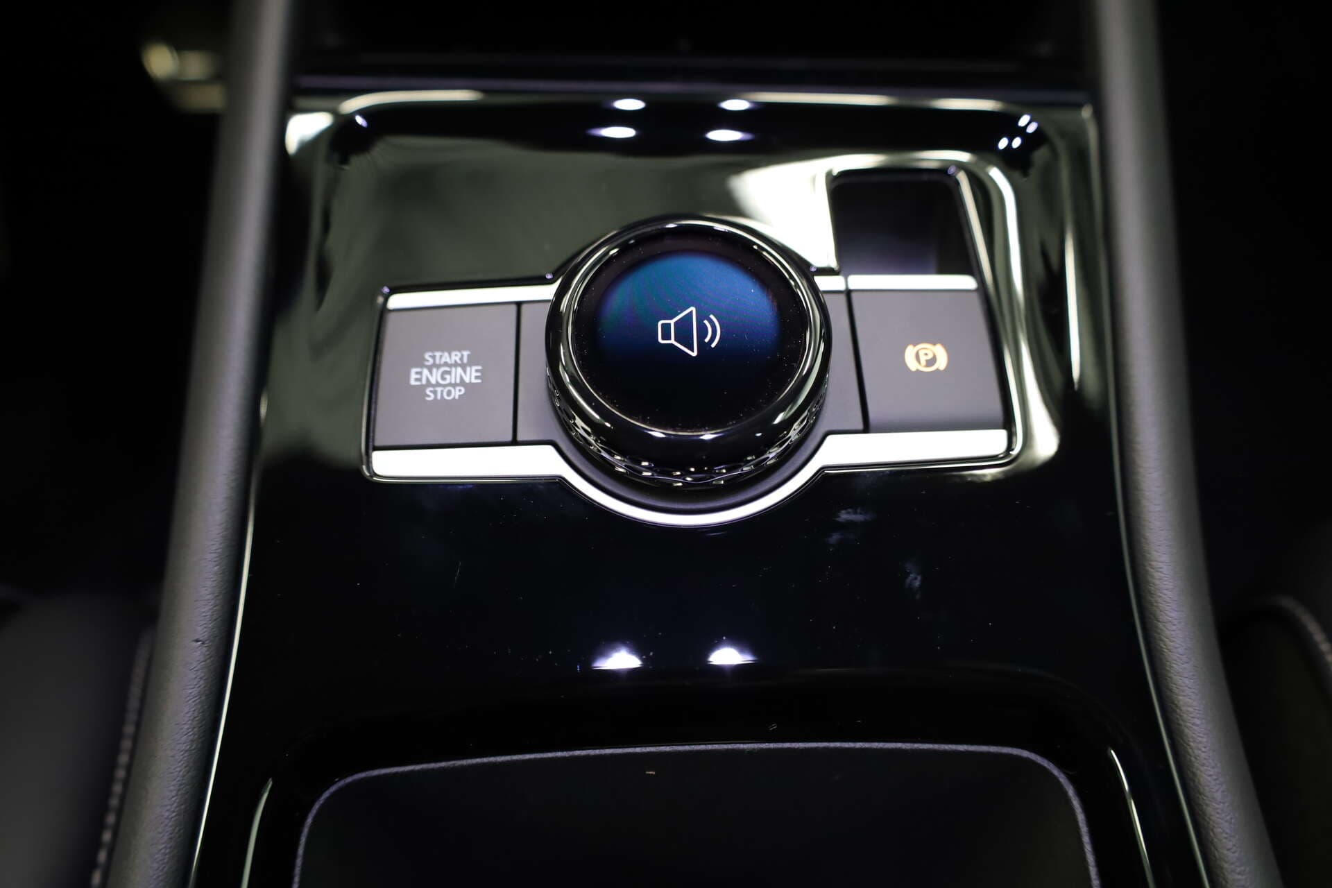 VOLKSWAGEN Tiguan, photo 16 sur 17