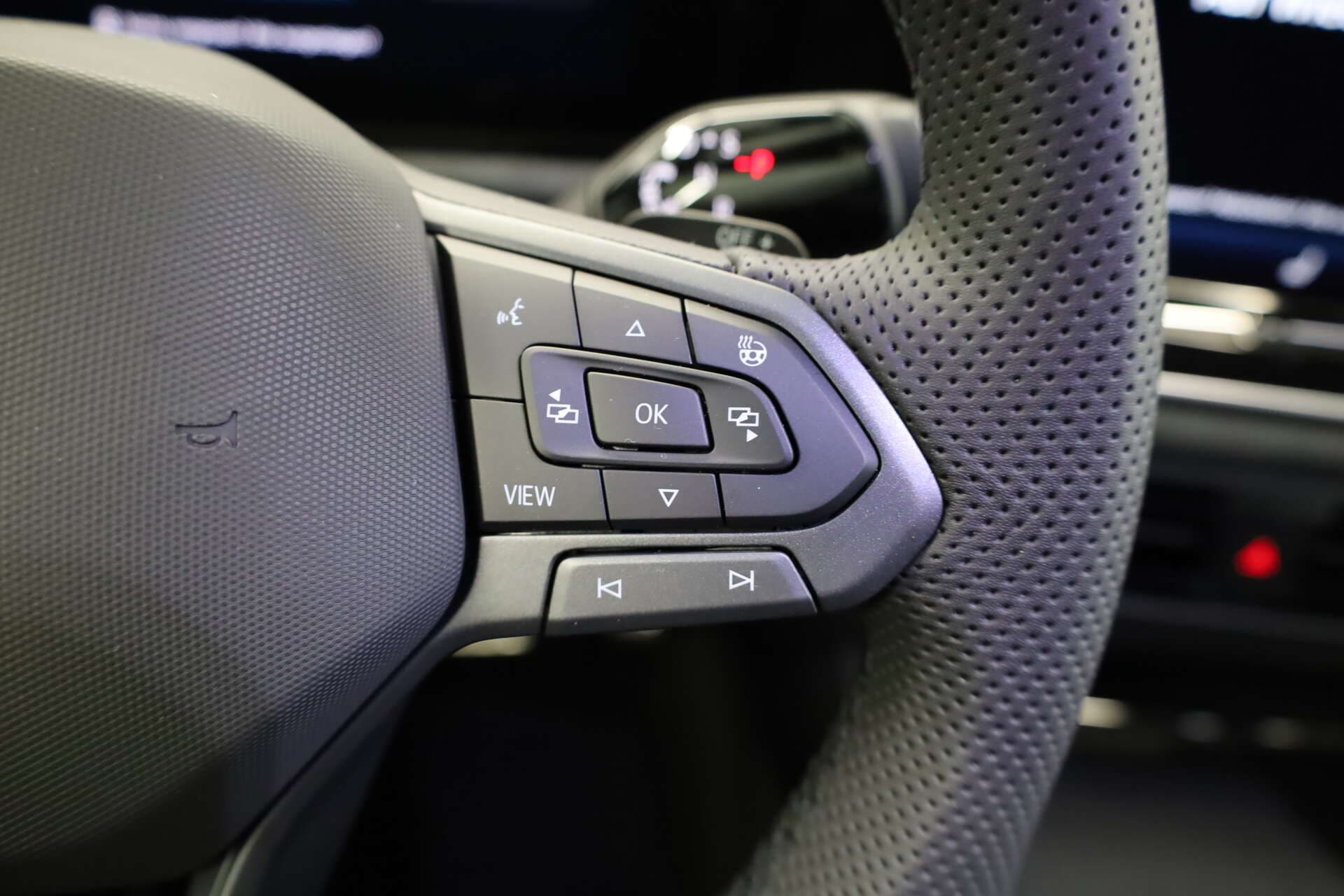 VOLKSWAGEN Tiguan, photo 9 sur 17